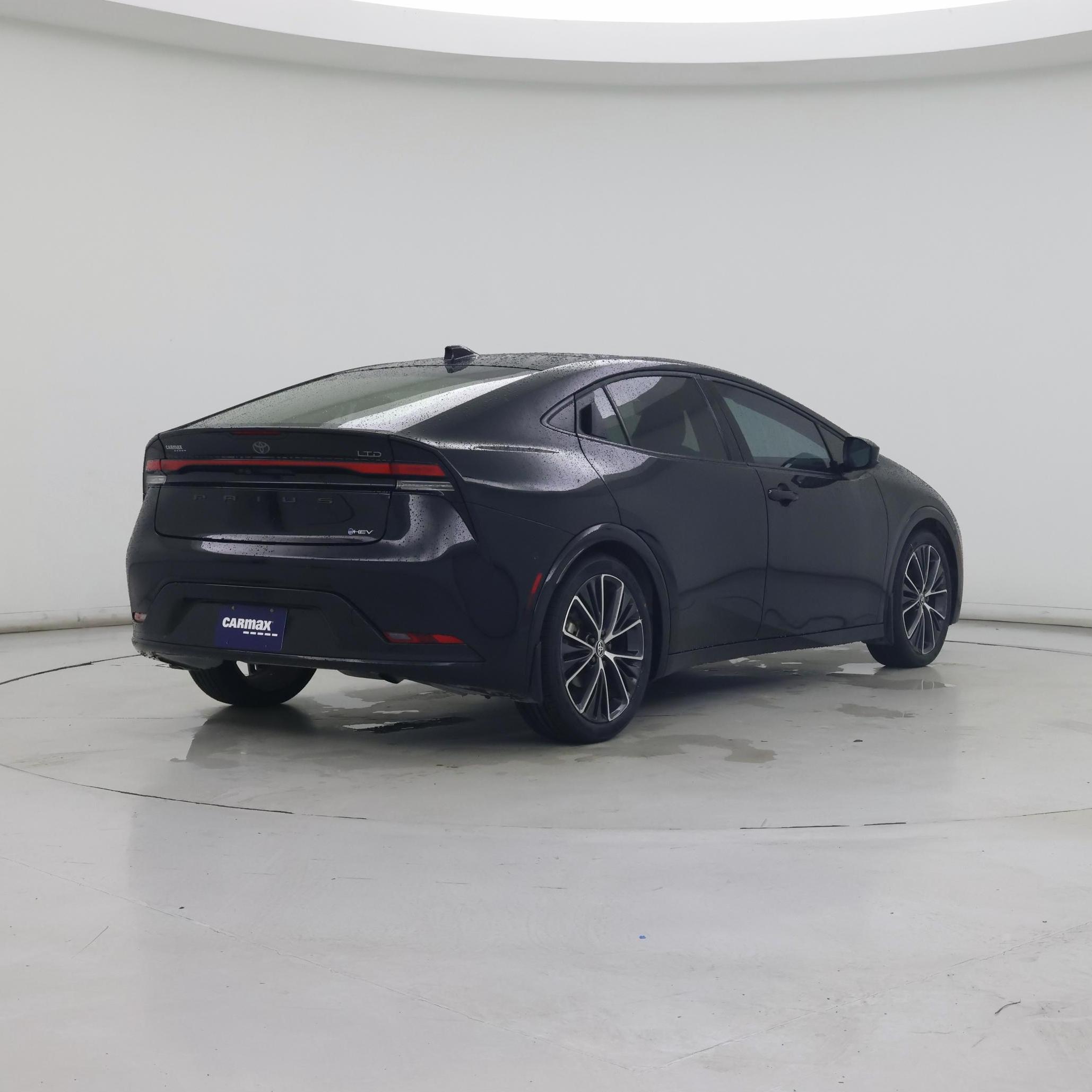 Thumbnail: 2024 Toyota Prius - 8