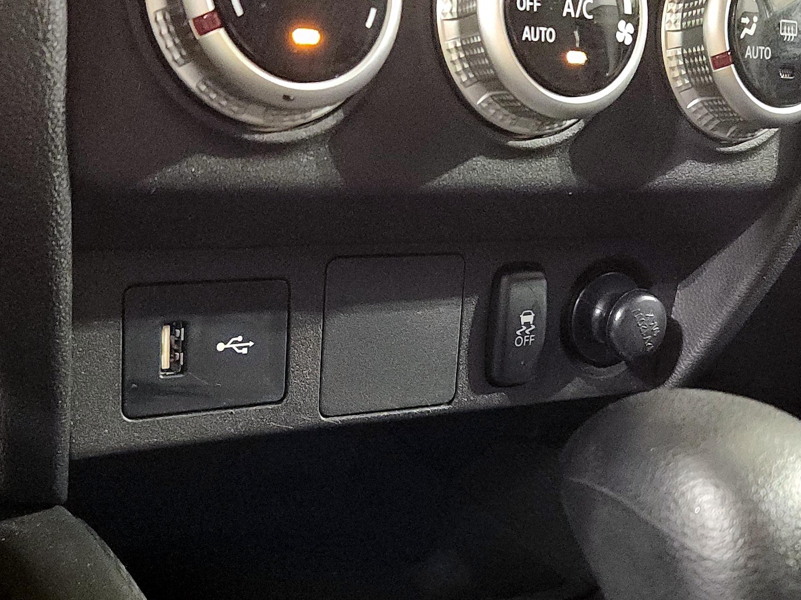 2022 Mitsubishi Outlander Sport ES - Photo 19