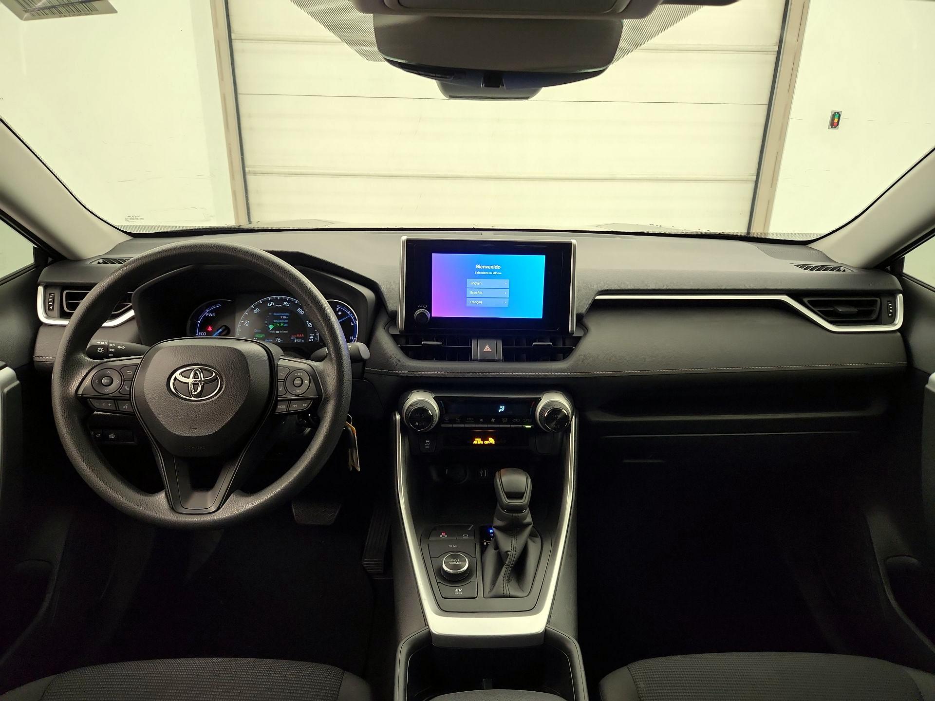 Thumbnail: 2025 Toyota RAV4 - 9