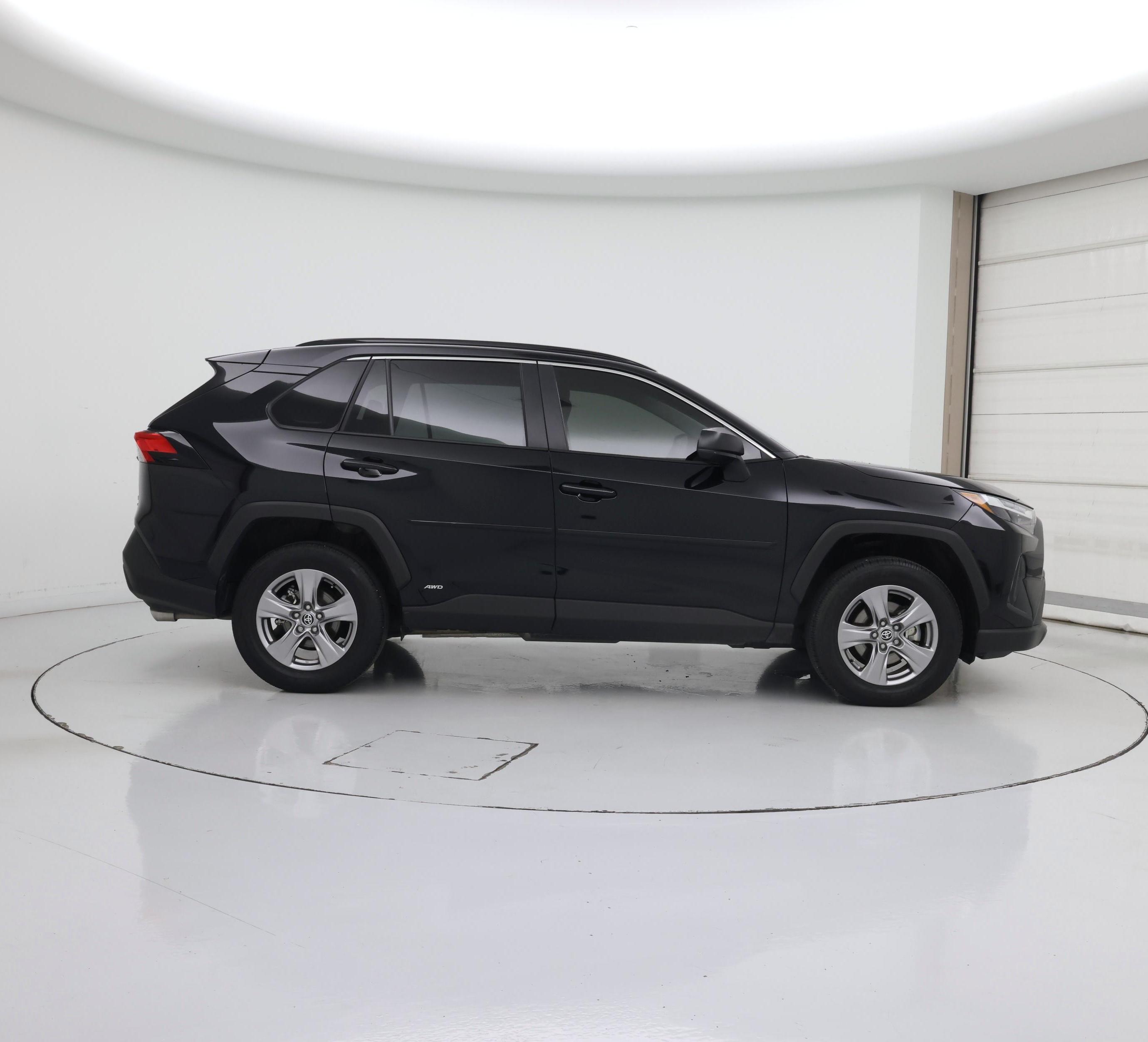 Thumbnail: 2025 Toyota RAV4 - 7