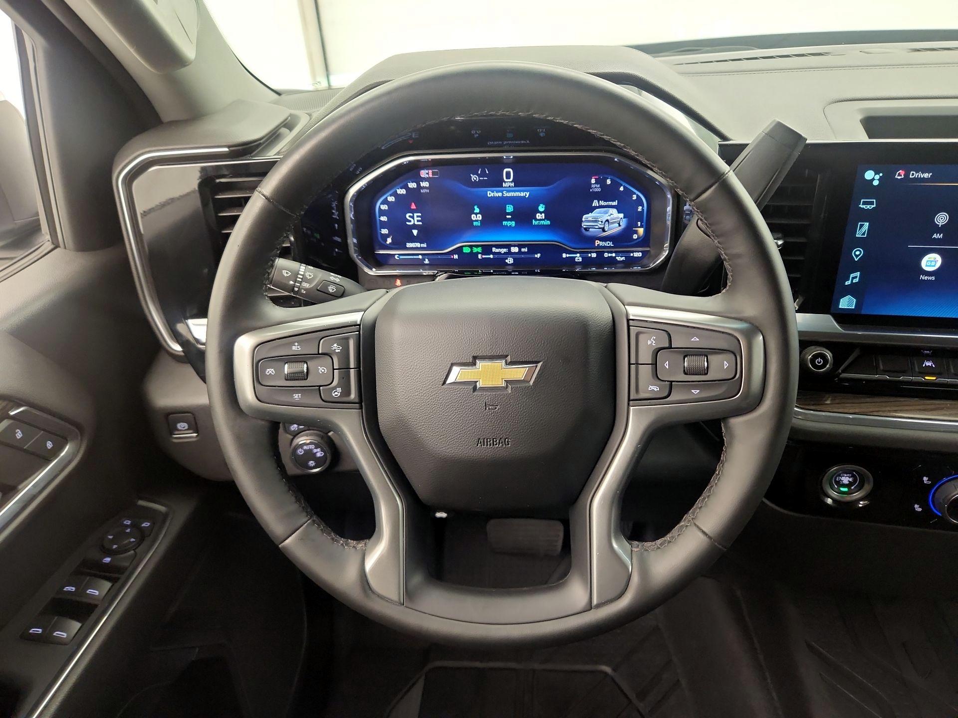 Thumbnail: 2024 Chevrolet Silverado 1500 - 10