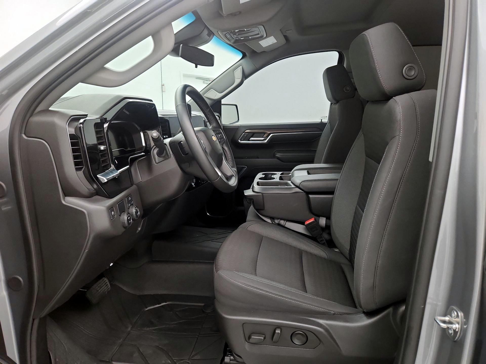 Thumbnail: 2024 Chevrolet Silverado 1500 - 11