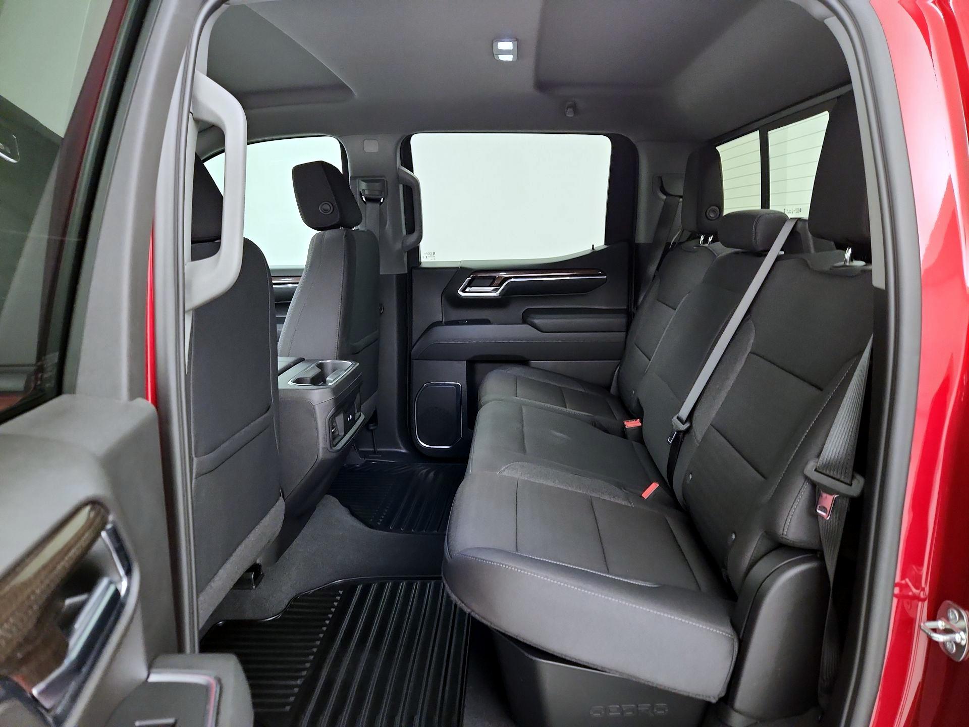 Thumbnail: 2024 Chevrolet Silverado 1500 - 19