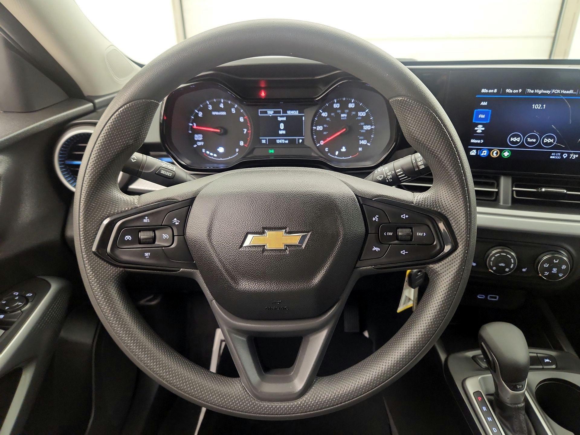 Thumbnail: 2025 Chevrolet Trax - 10