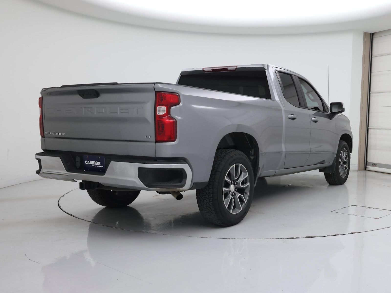 2023 Chevrolet Silverado 1500 LT - Photo 9