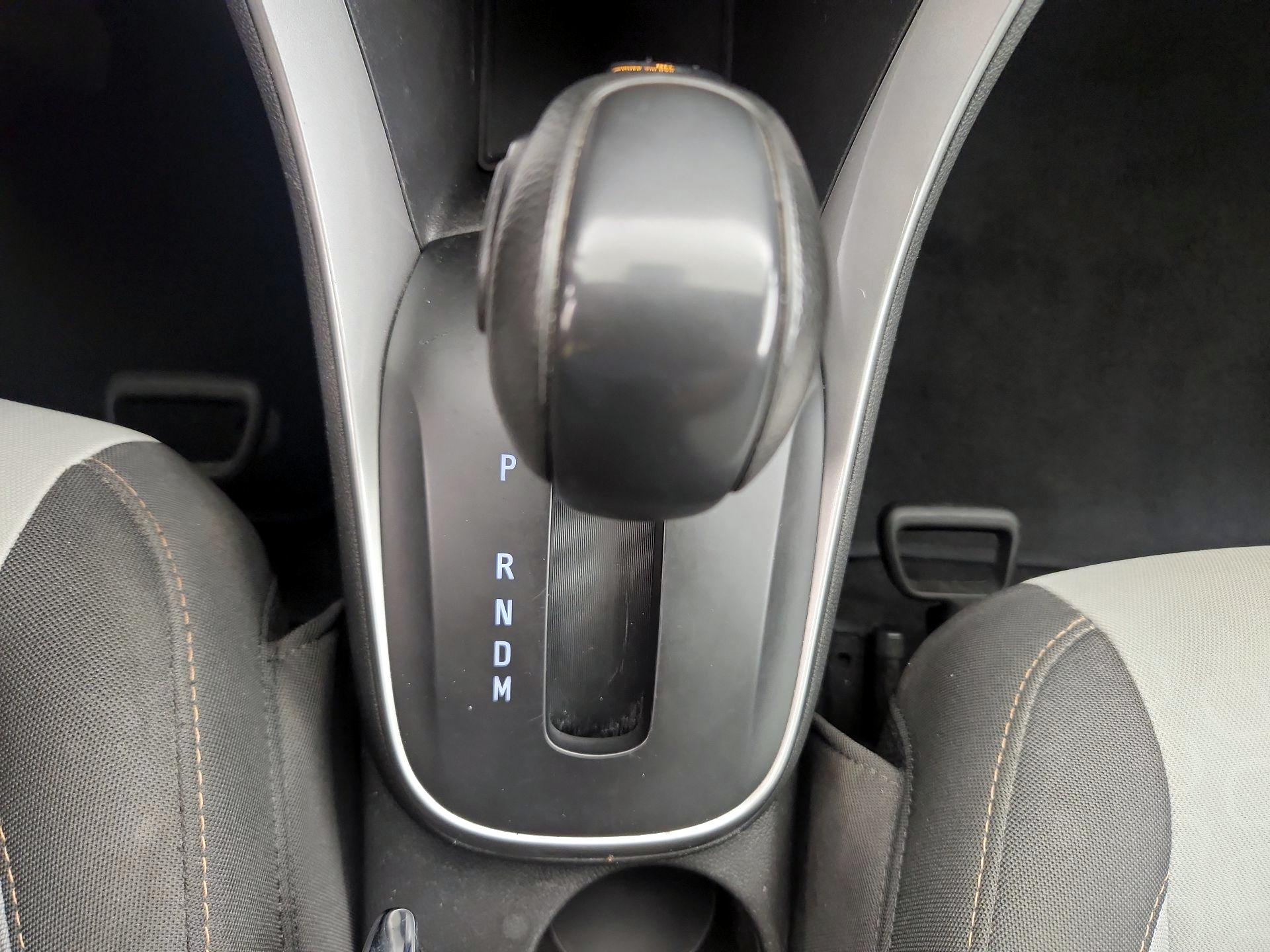 Thumbnail: 2022 Chevrolet Trax - 17