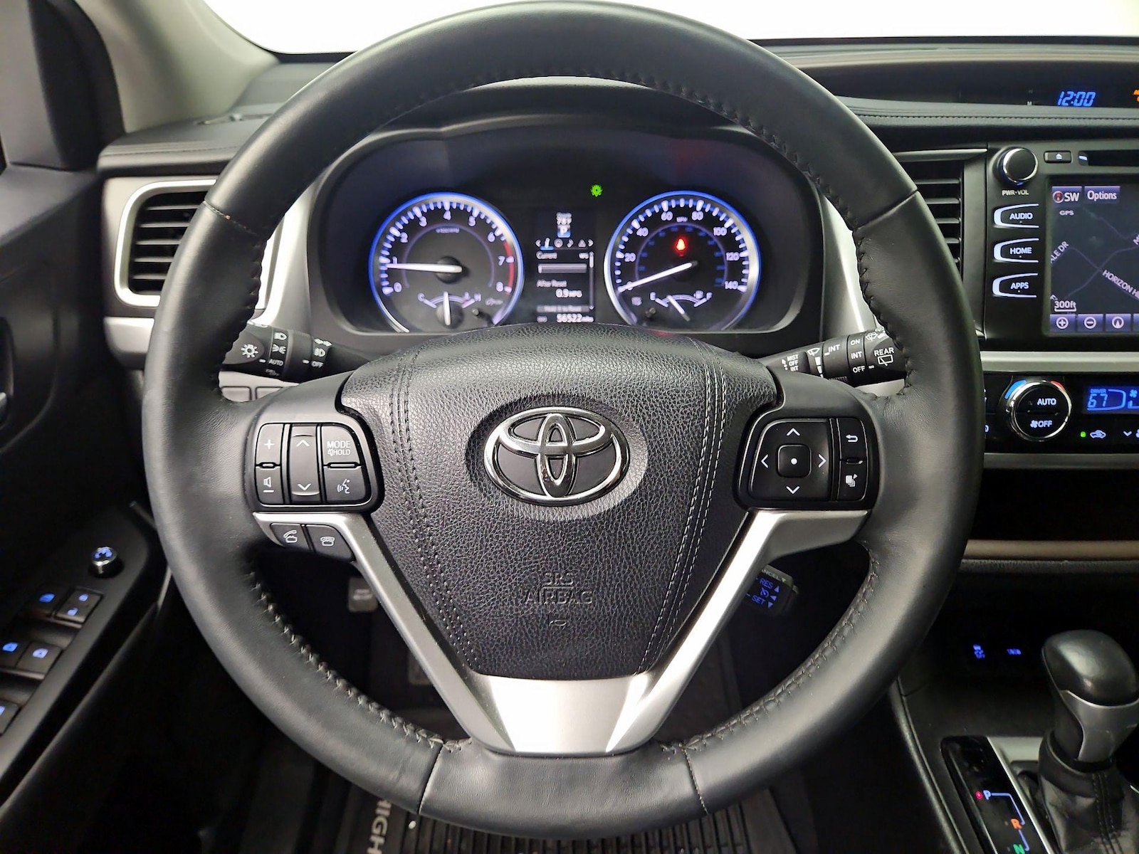 2015 Toyota Highlander XLE - Photo 11