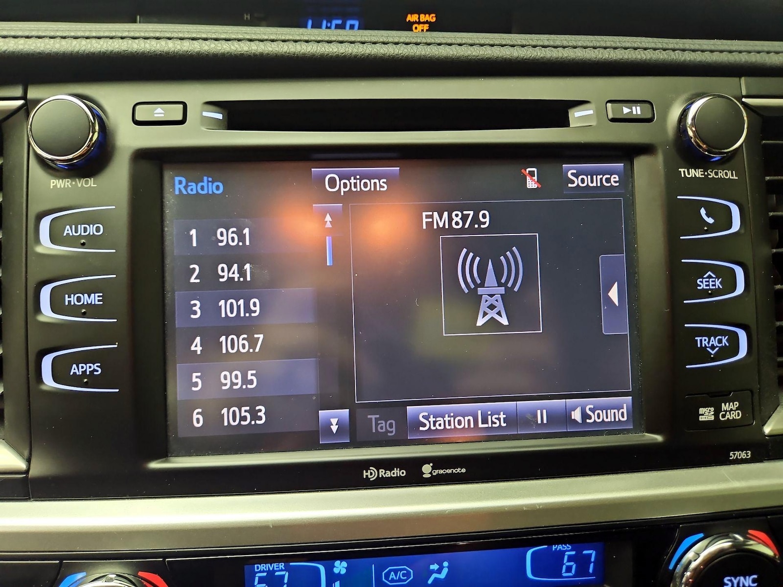 2015 Toyota Highlander XLE - Photo 17