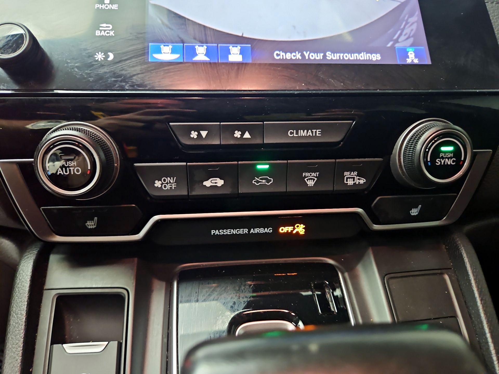 Thumbnail: 2018 Honda CR-V - 17