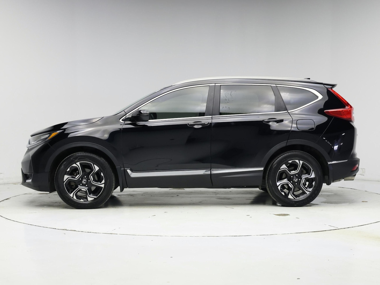 2018 Honda CR-V Touring - Photo 4