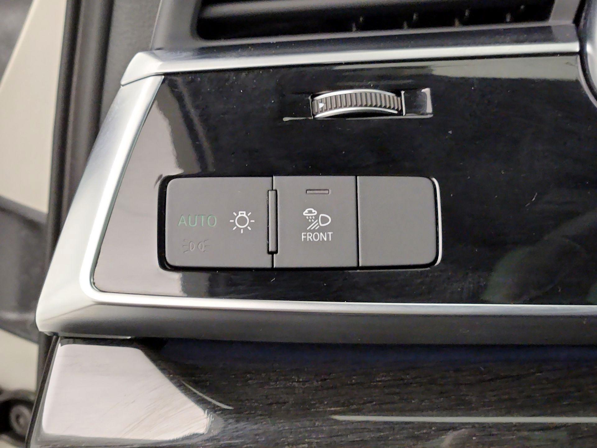 Thumbnail: 2023 Audi Q7 - 13