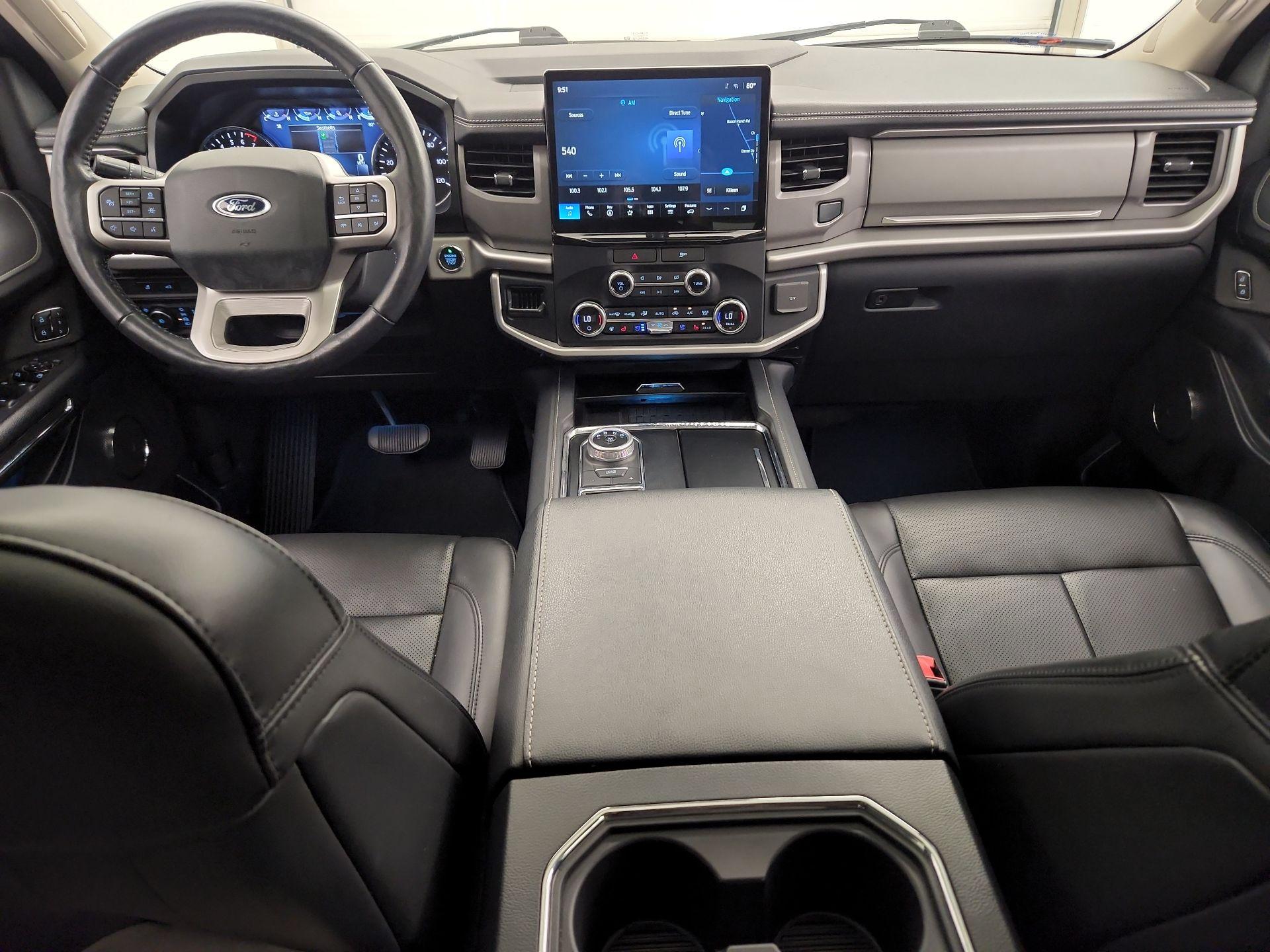 Thumbnail: 2022 Ford Expedition - 9