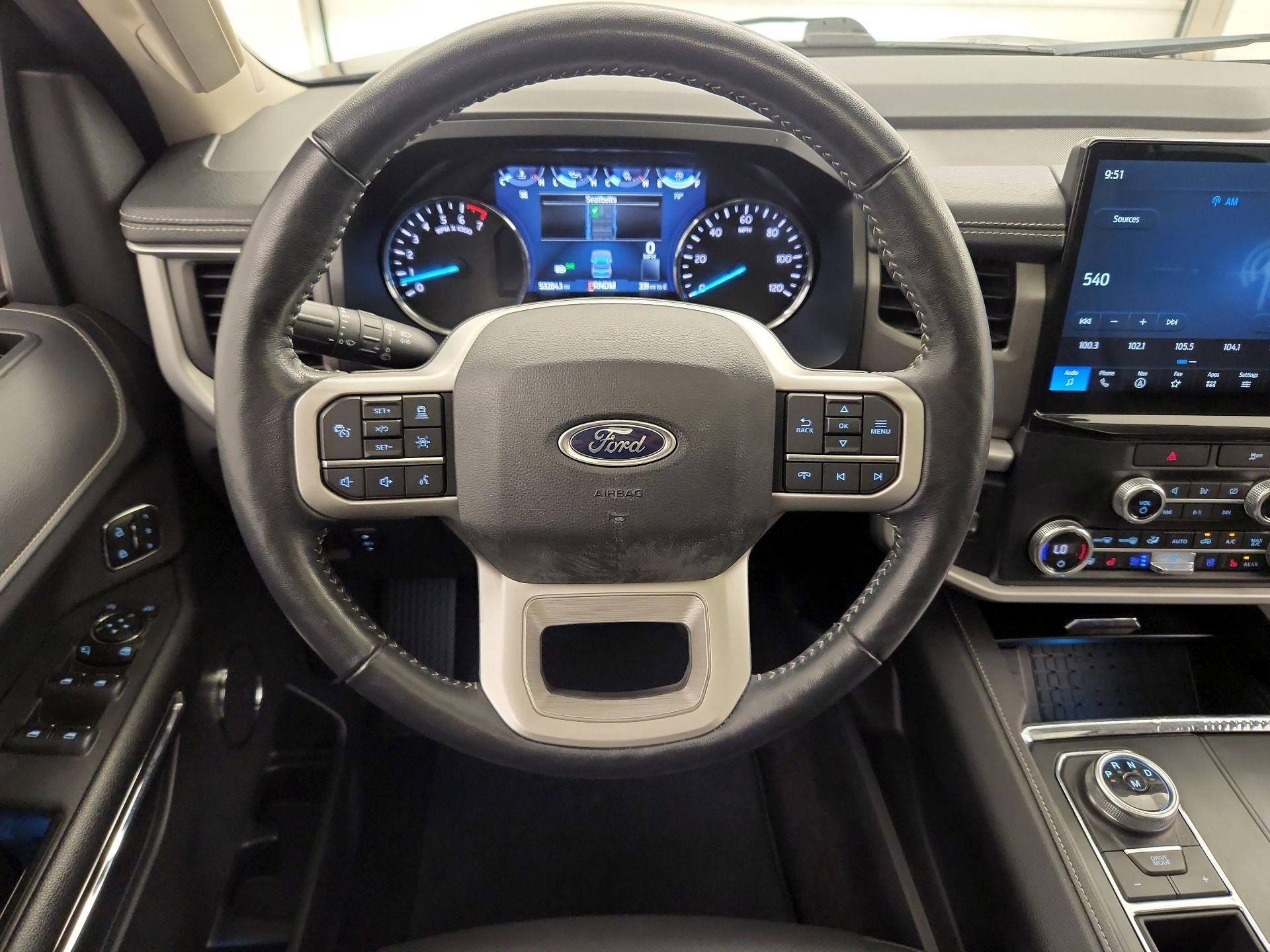 Thumbnail: 2022 Ford Expedition - 10