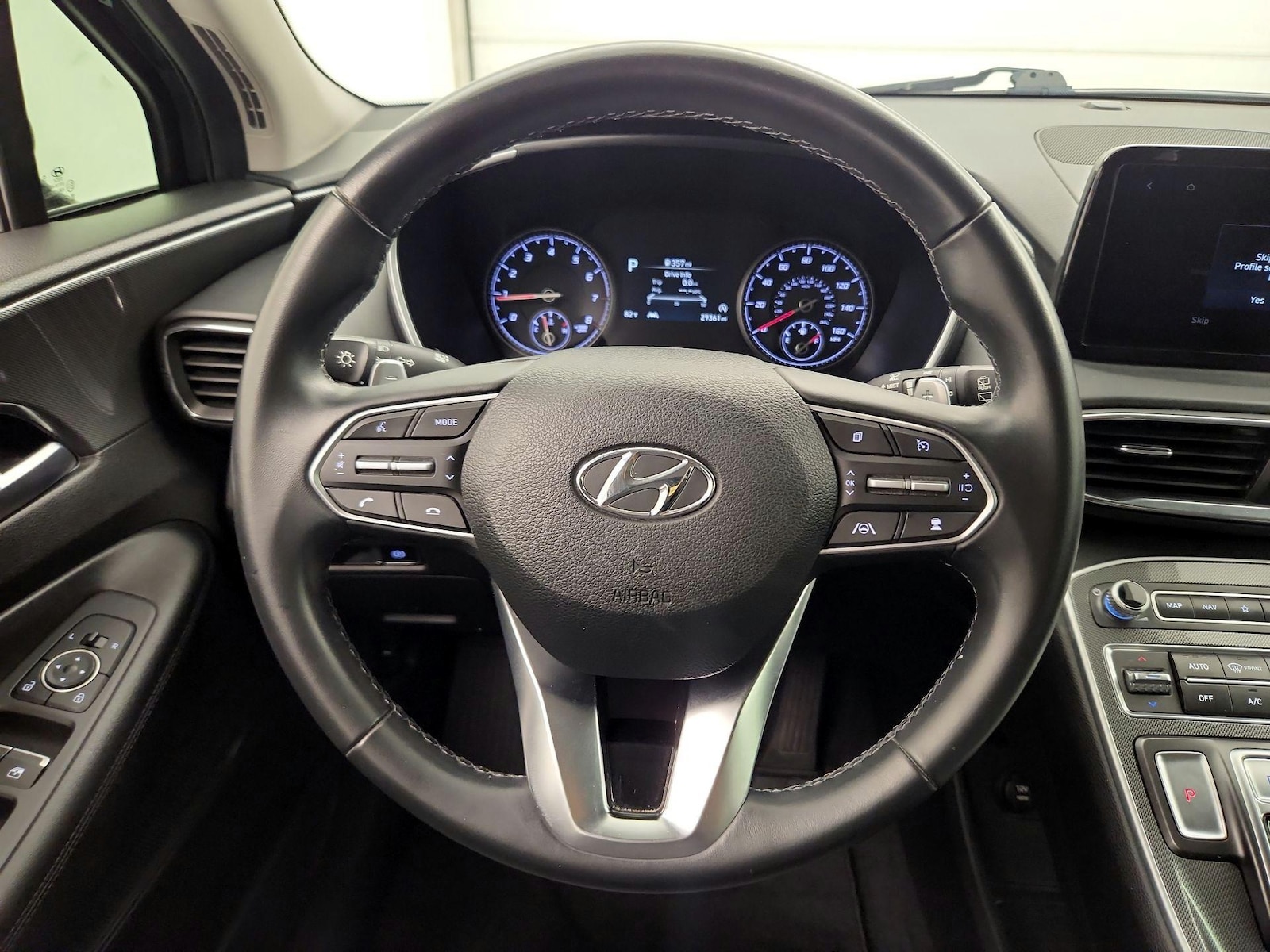 2023 Hyundai Santa Fe SEL - Photo 11