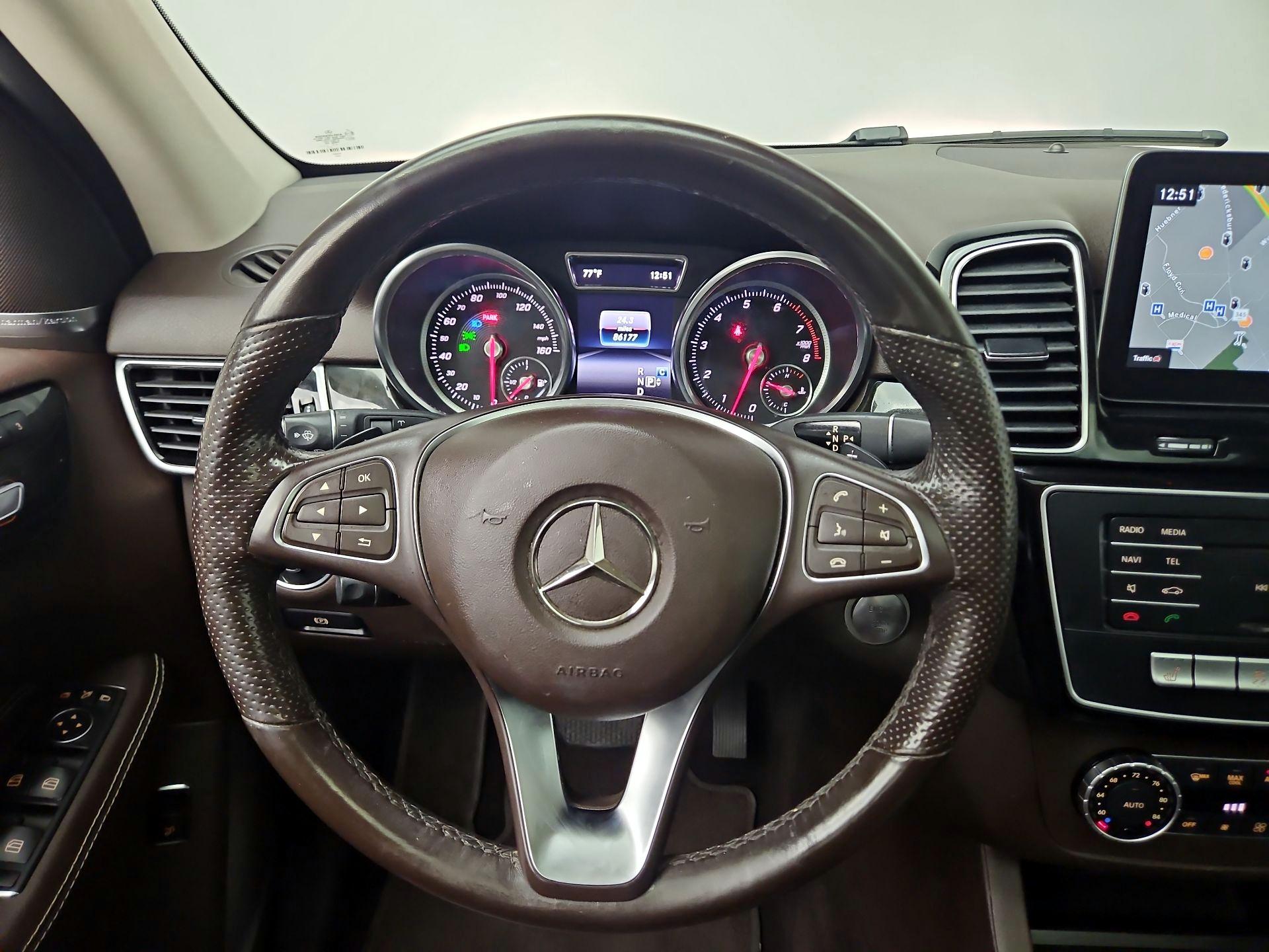 Thumbnail: 2018 Mercedes-Benz GLE - 10