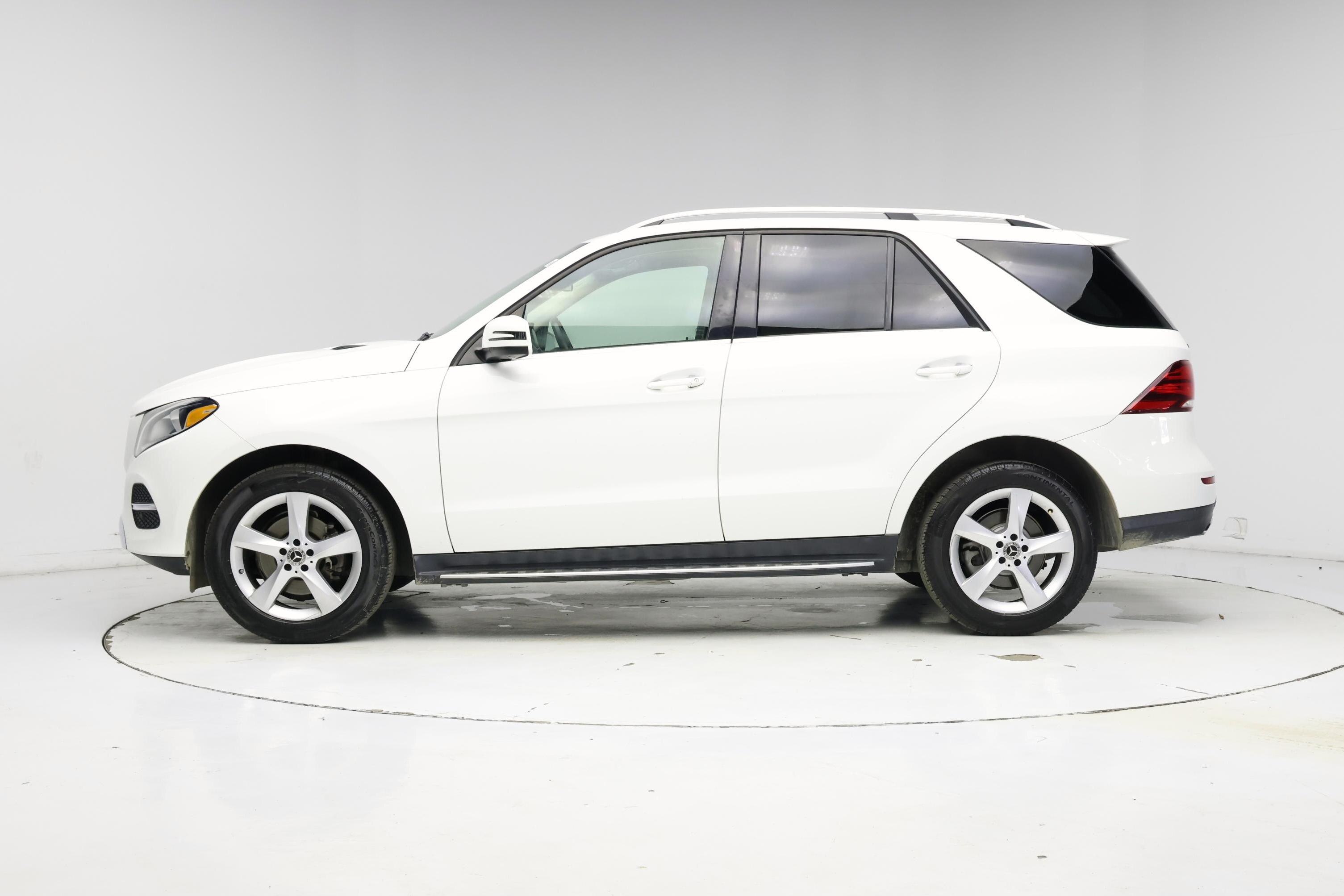 Thumbnail: 2018 Mercedes-Benz GLE - 3