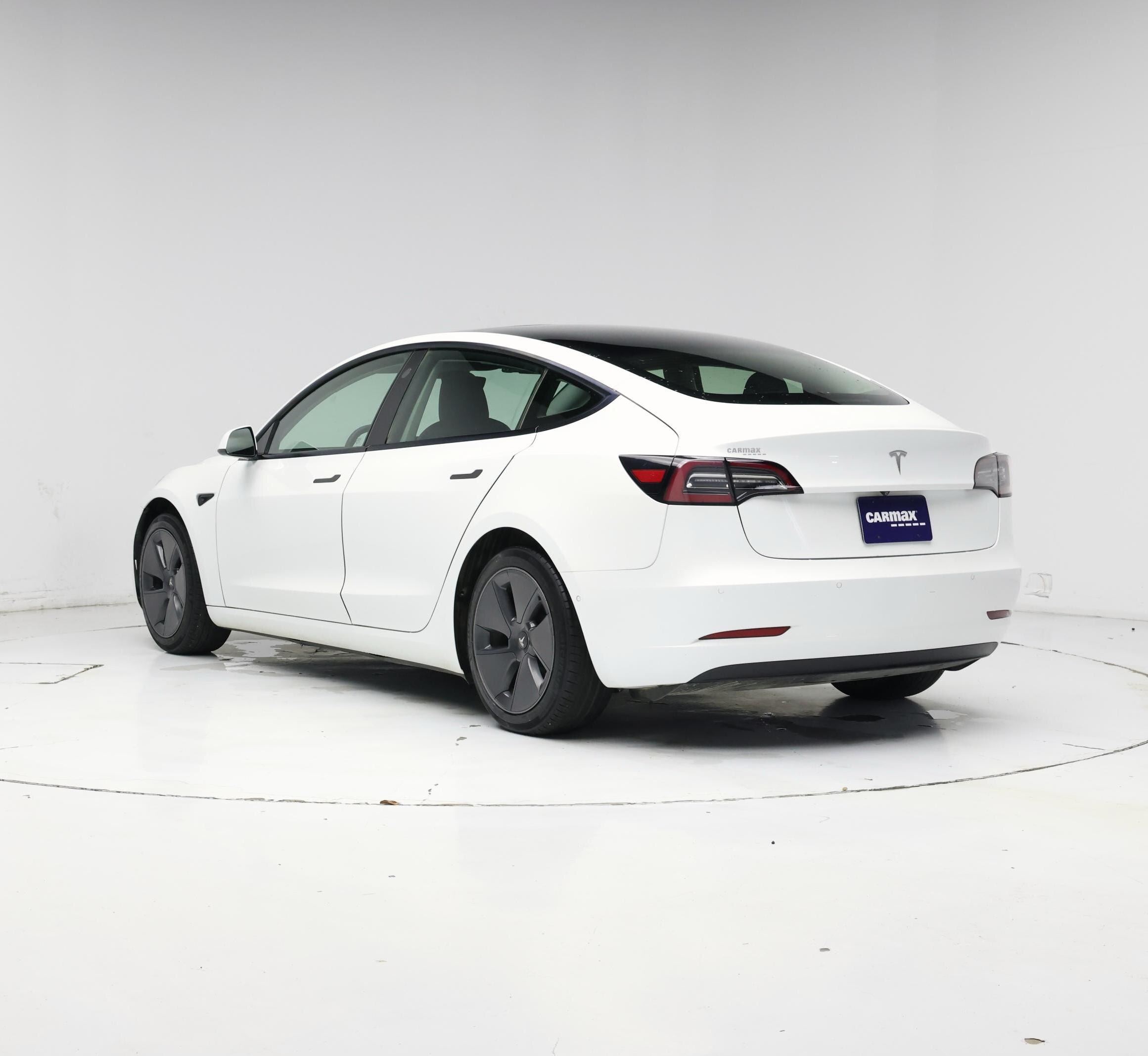 Thumbnail: 2021 Tesla Model 3 - 2