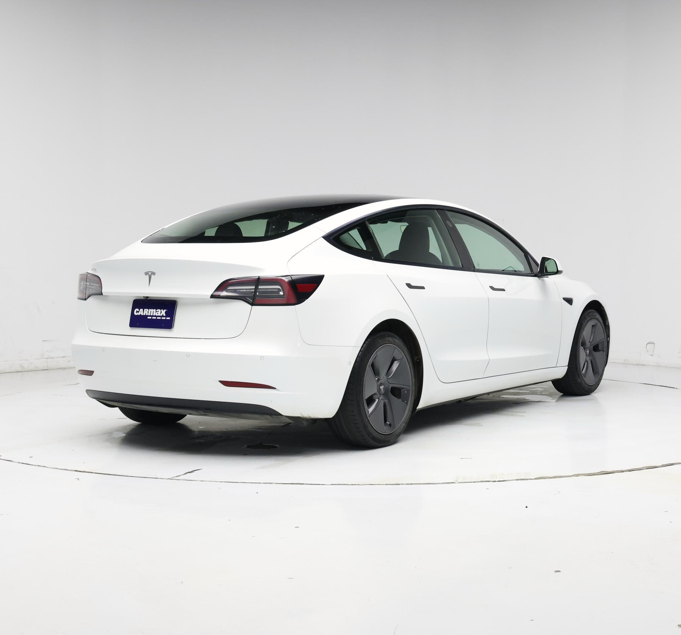 Thumbnail: 2021 Tesla Model 3 - 8