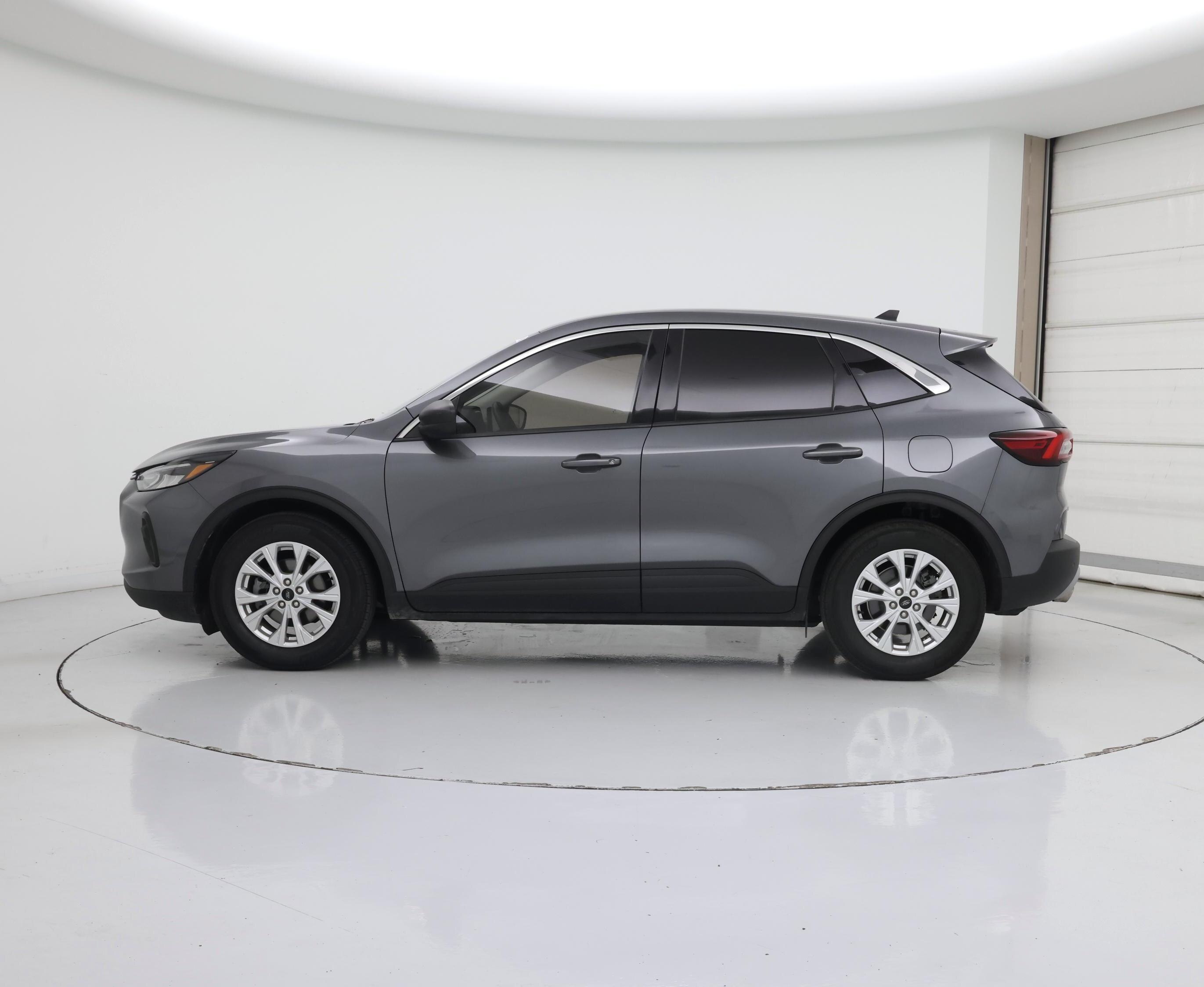Thumbnail: 2024 Ford Escape - 3