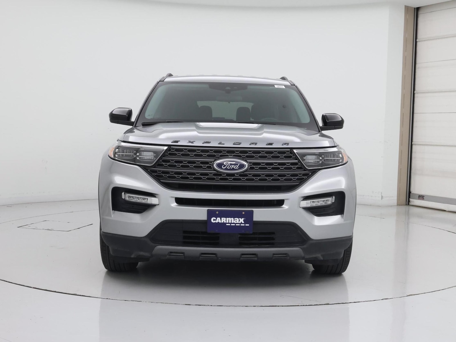 2024 Ford Explorer XLT - Photo 6
