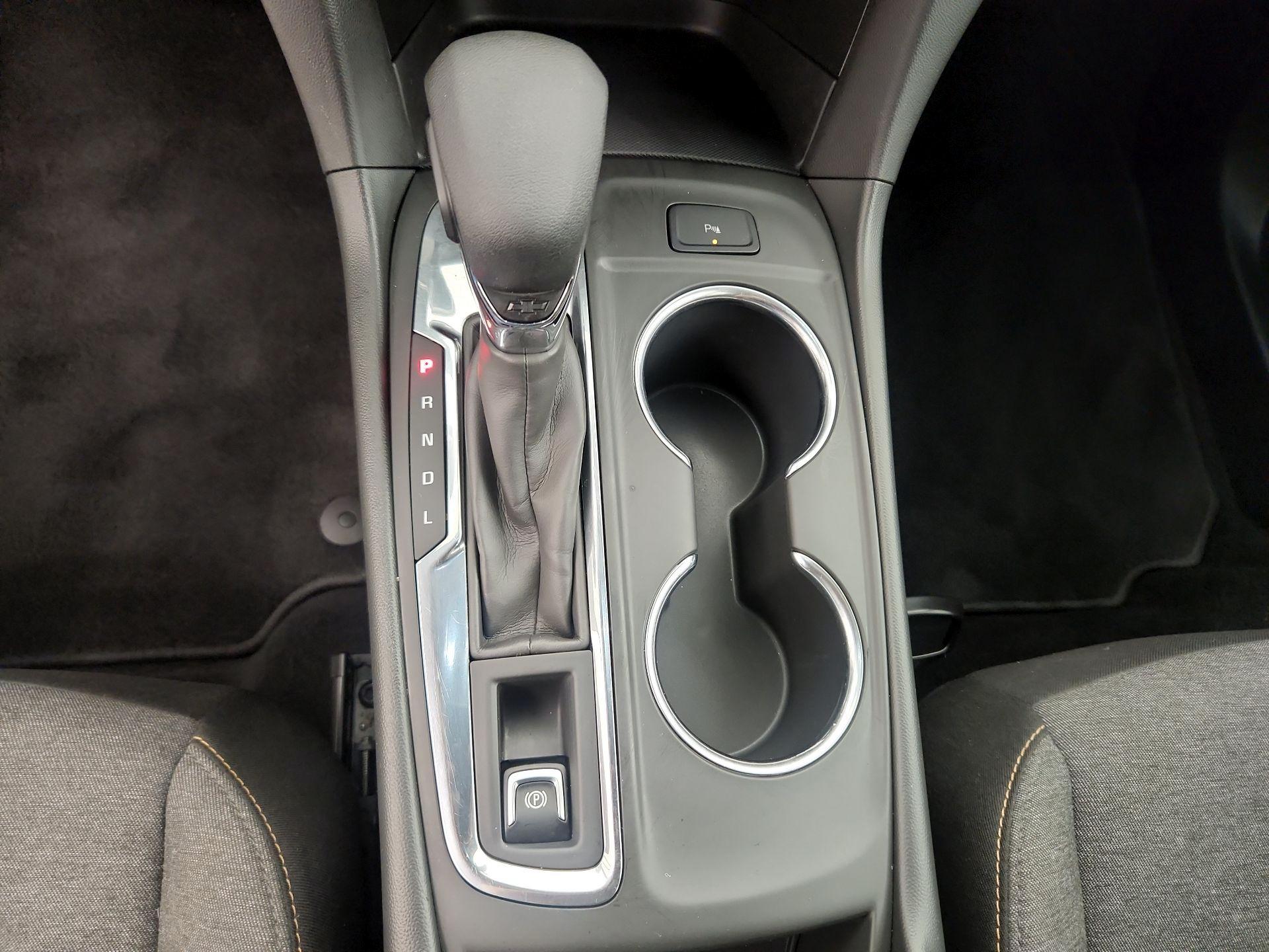 Thumbnail: 2023 Chevrolet Equinox - 16
