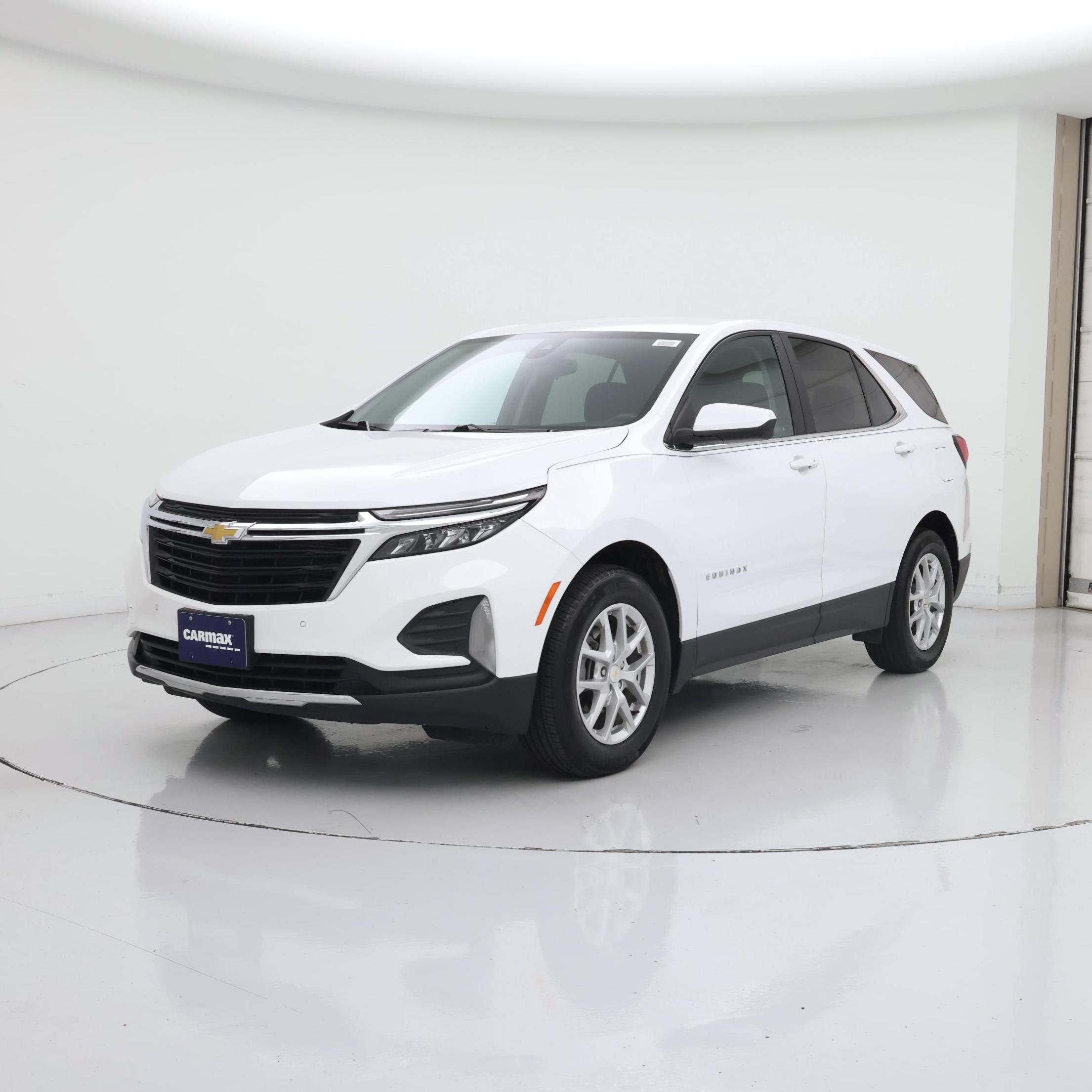 Thumbnail: 2023 Chevrolet Equinox - 4
