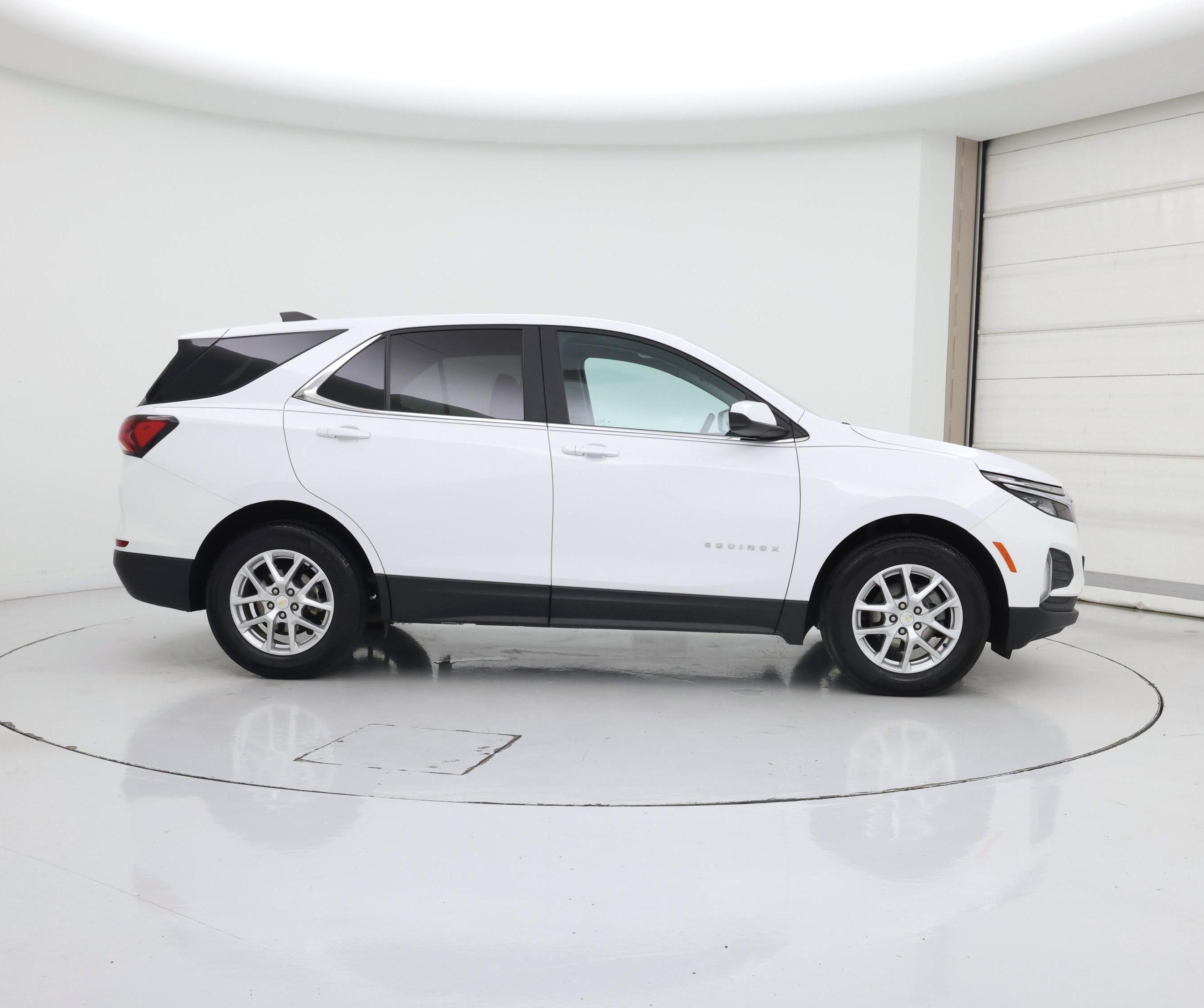 Thumbnail: 2023 Chevrolet Equinox - 7