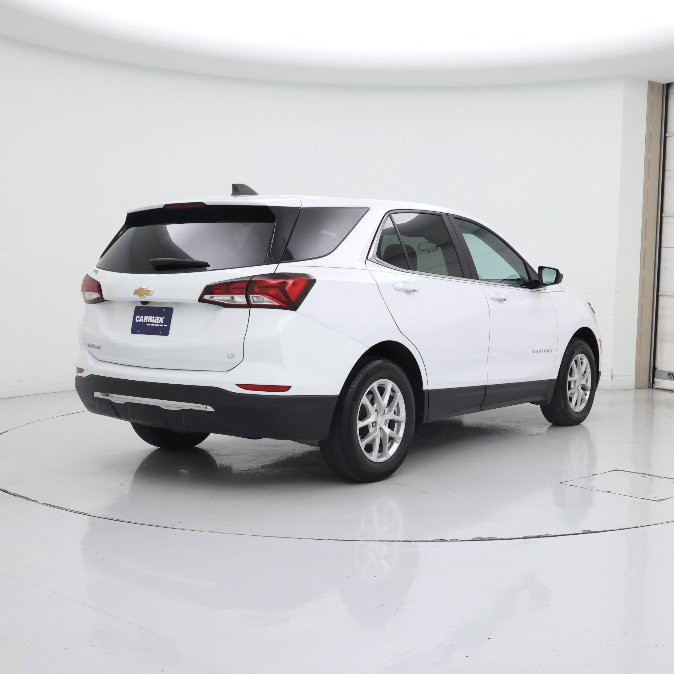 Thumbnail: 2023 Chevrolet Equinox - 8