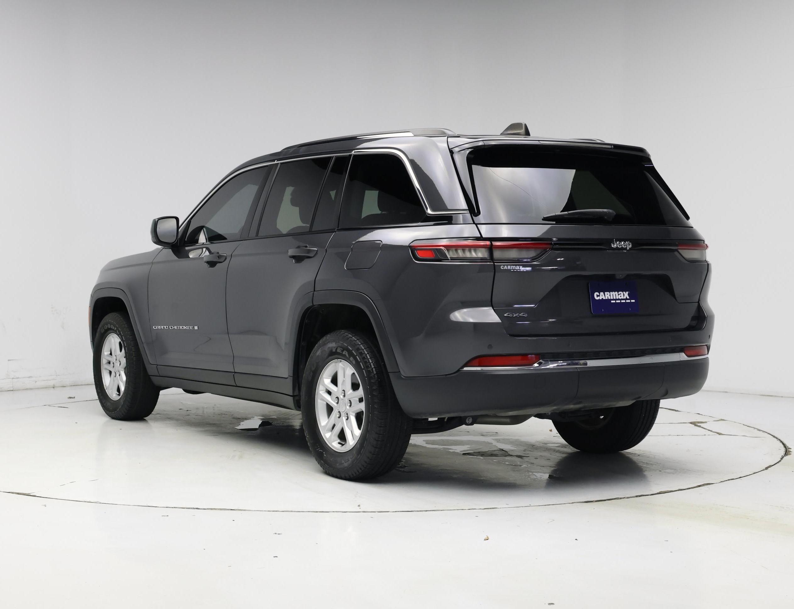 Thumbnail: 2023 Jeep Grand Cherokee - 2