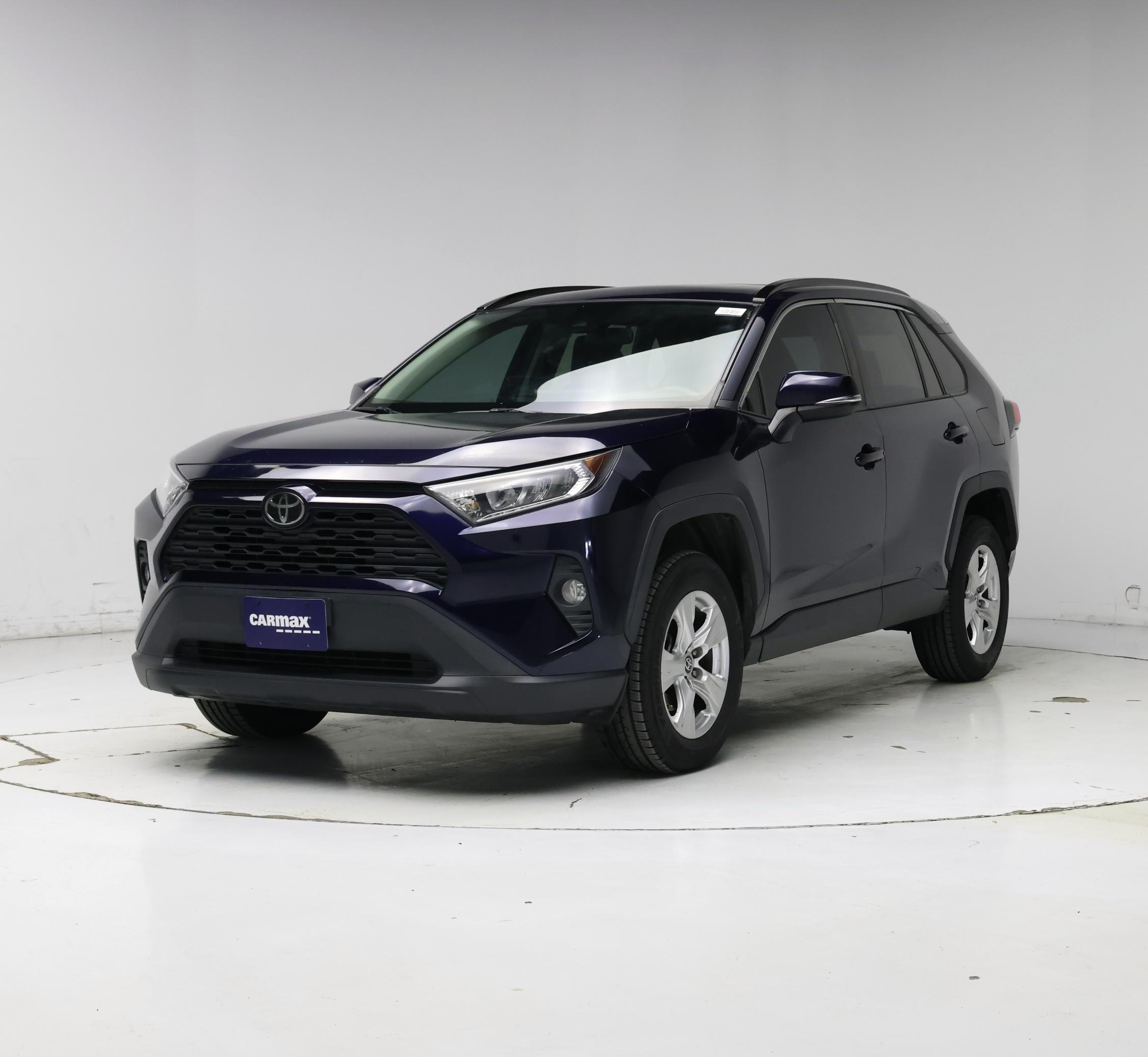 Thumbnail: 2021 Toyota RAV4 - 4