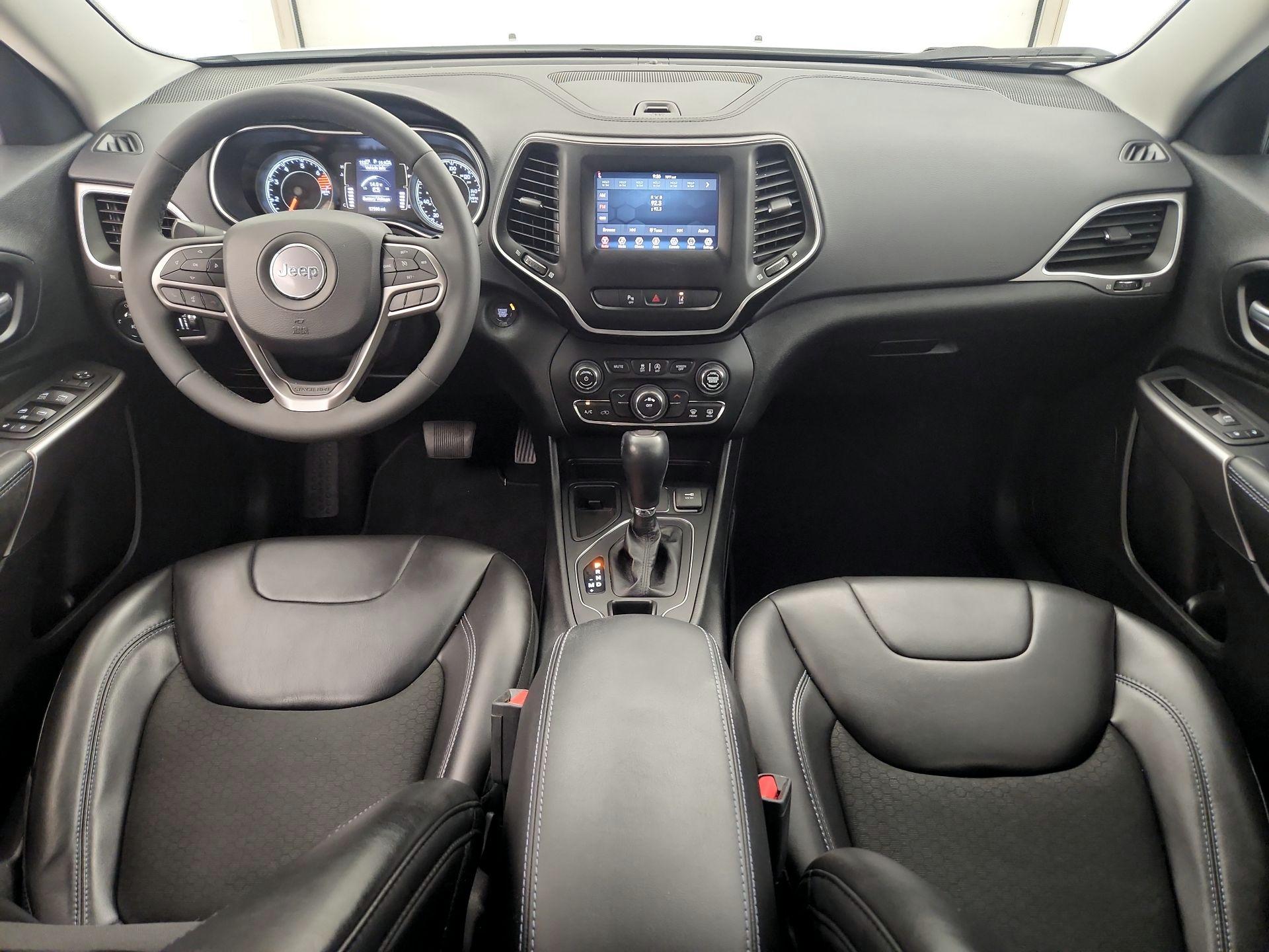 Thumbnail: 2021 Jeep Cherokee - 9