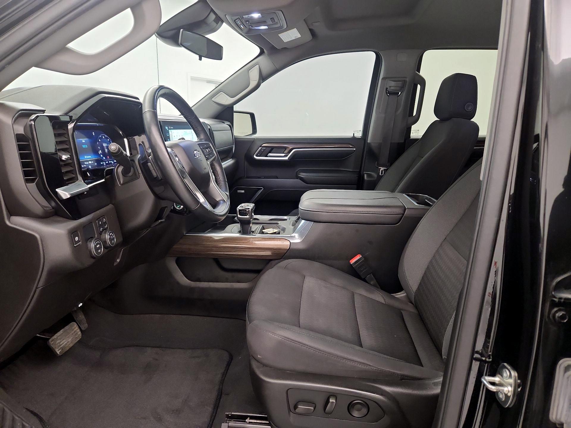 Thumbnail: 2024 Chevrolet Silverado 1500 - 11