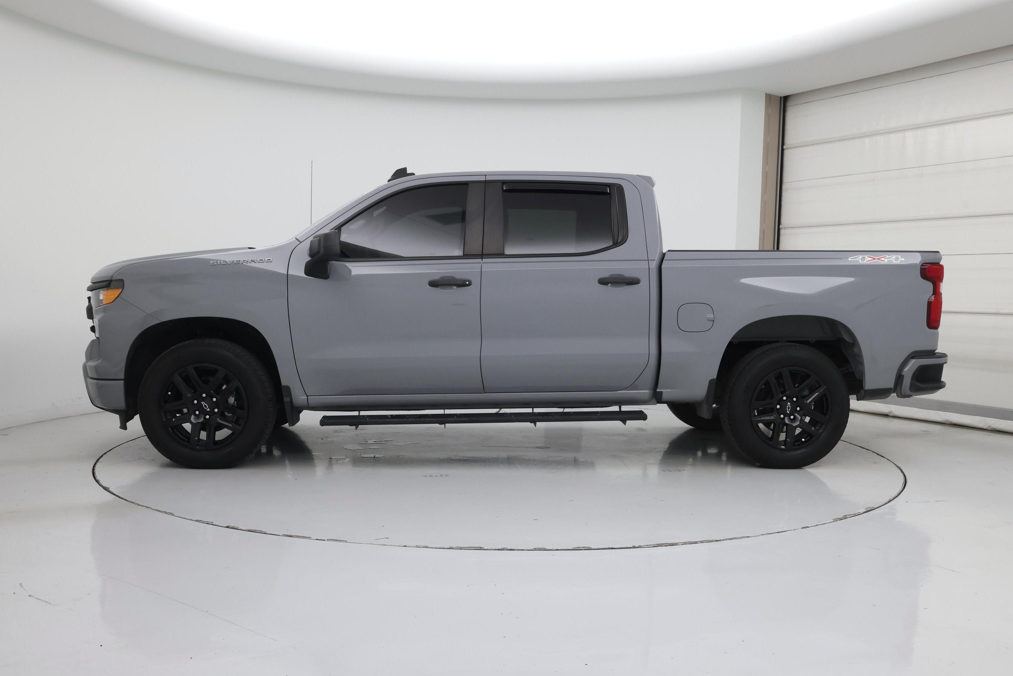 Thumbnail: 2024 Chevrolet Silverado 1500 - 3