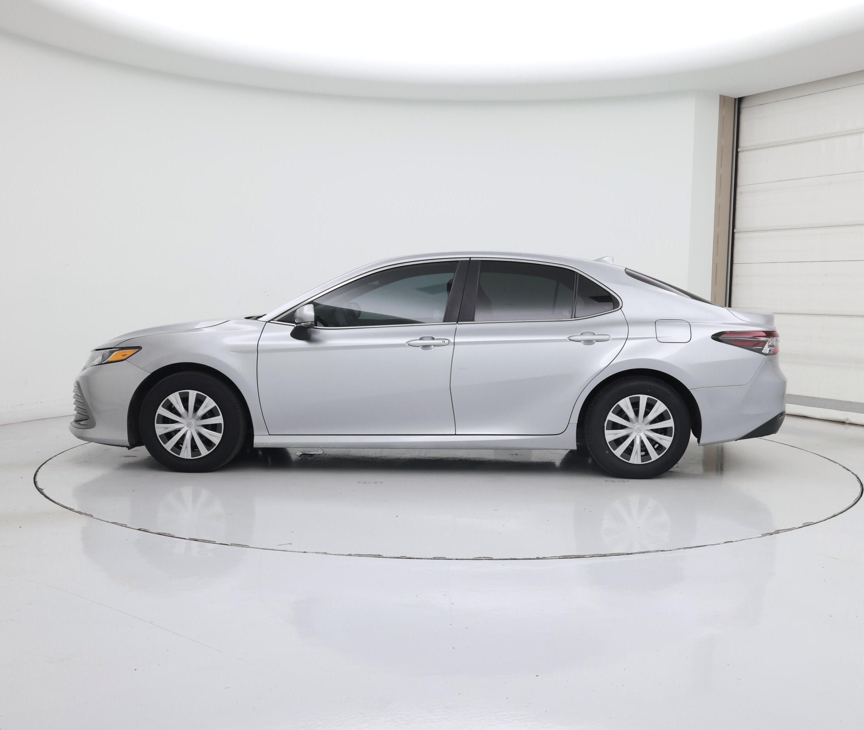 Thumbnail: 2024 Toyota Camry - 3