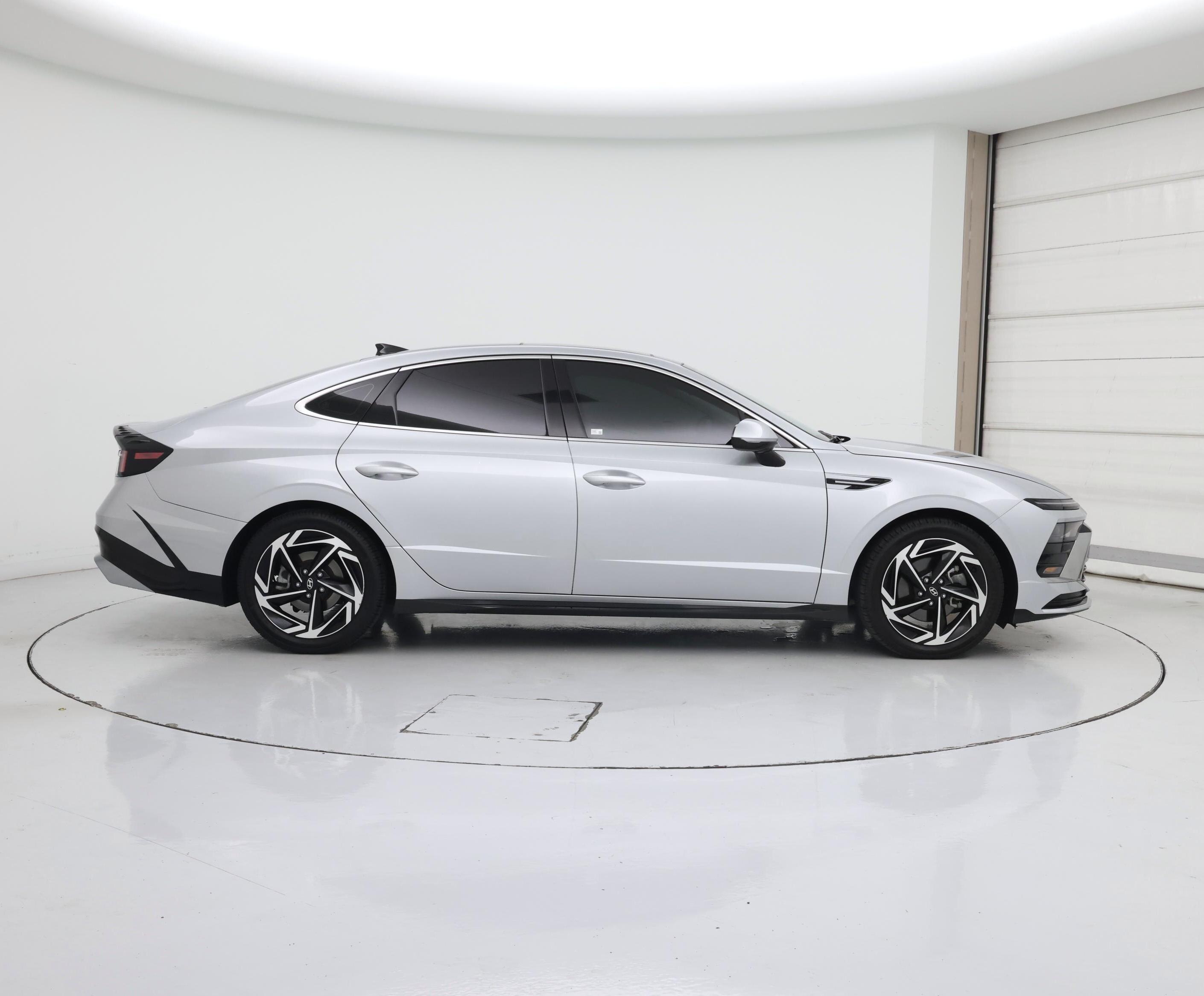 Thumbnail: 2024 Hyundai Sonata - 7