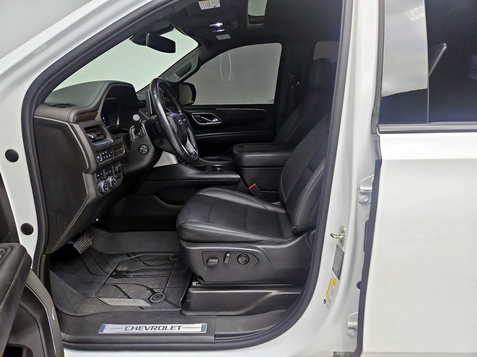 Thumbnail: 2022 Chevrolet Tahoe - 11