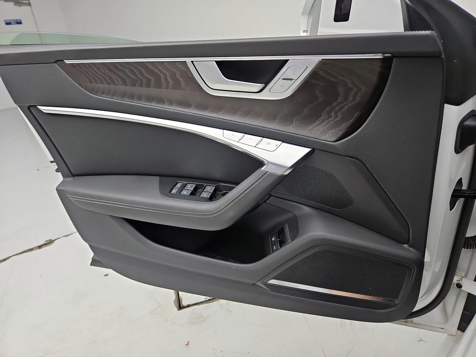 Thumbnail: 2021 Audi A7 - 12