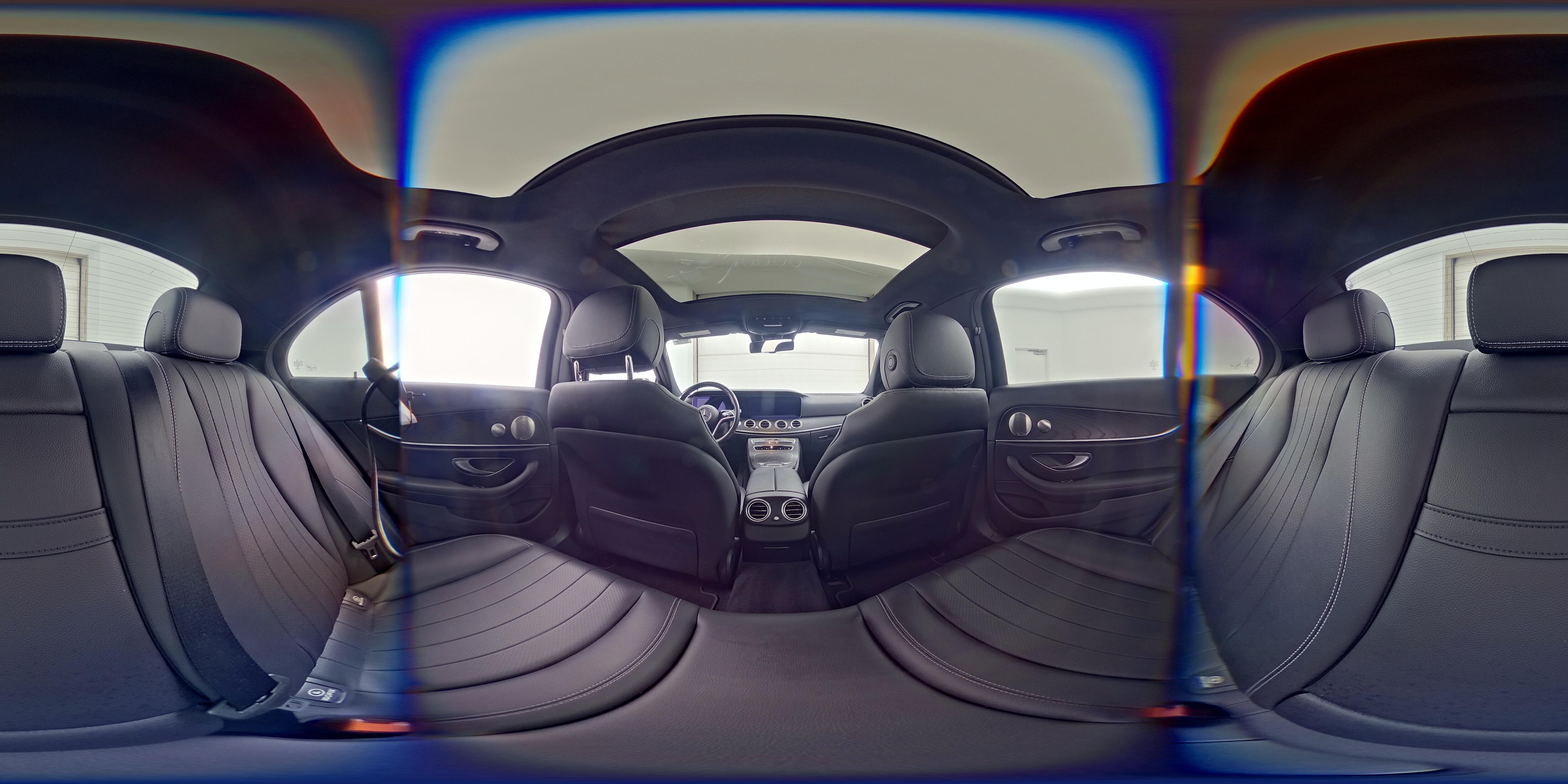 2022 Mercedes-Benz E-Class E350 - Photo 27