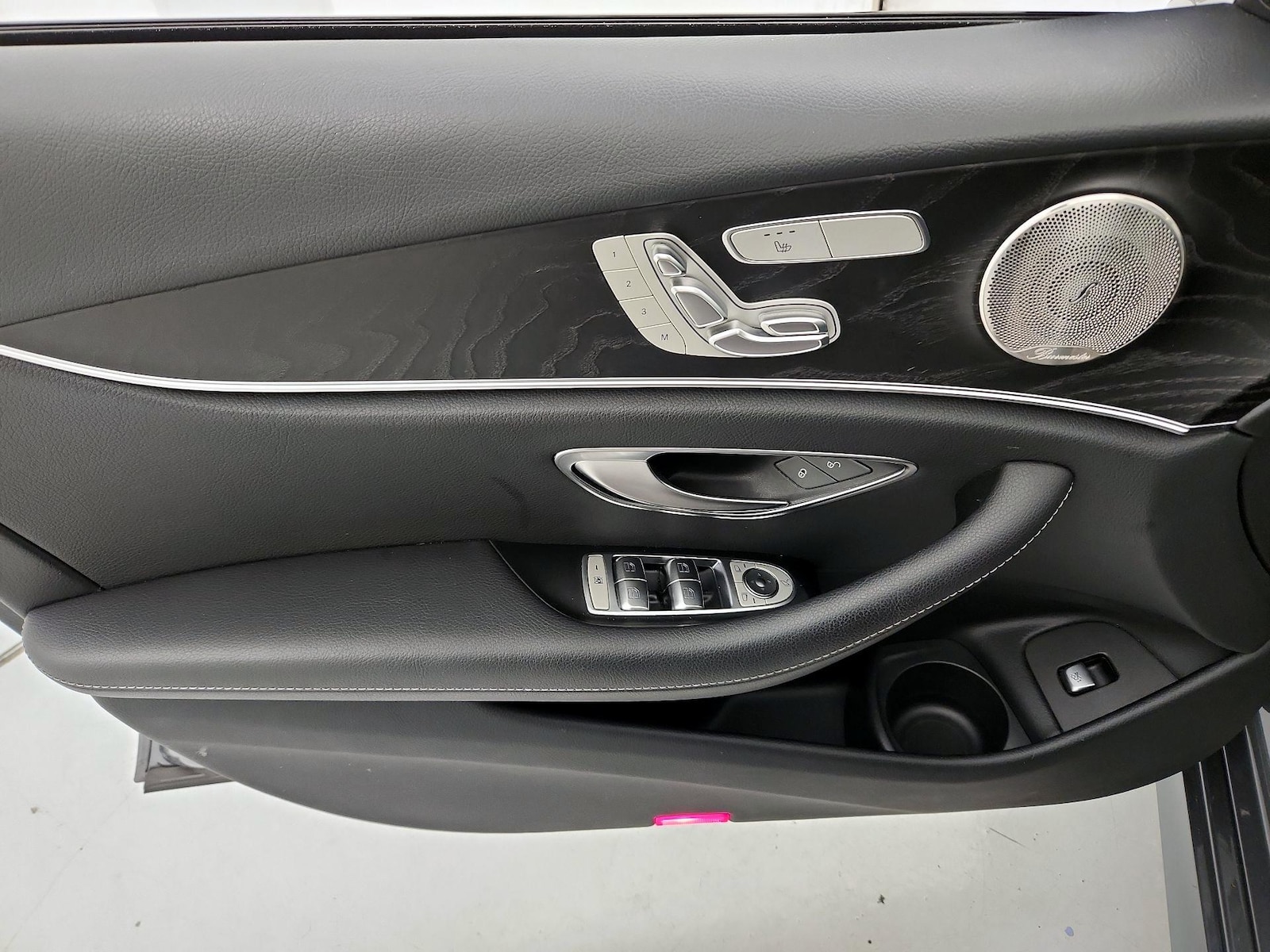 2022 Mercedes-Benz E-Class E350 - Photo 13