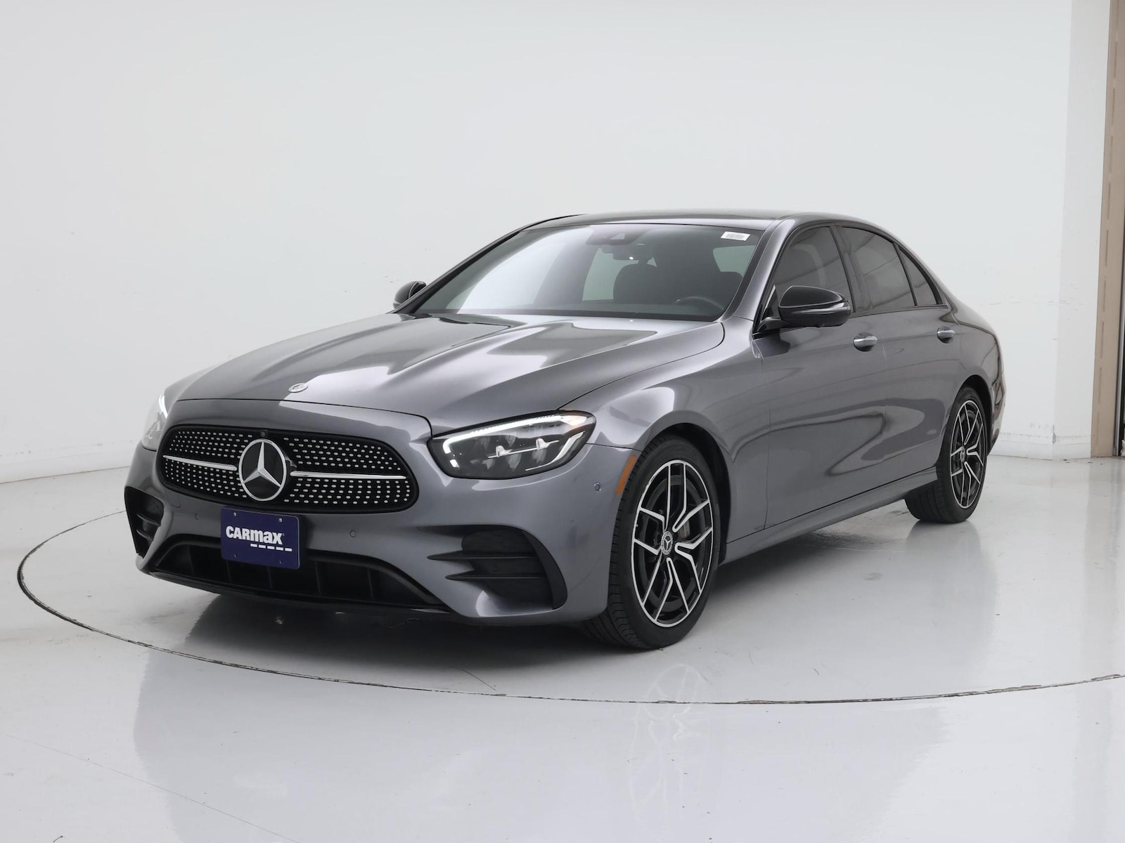 2022 Mercedes-Benz E-Class E350 - Photo 5