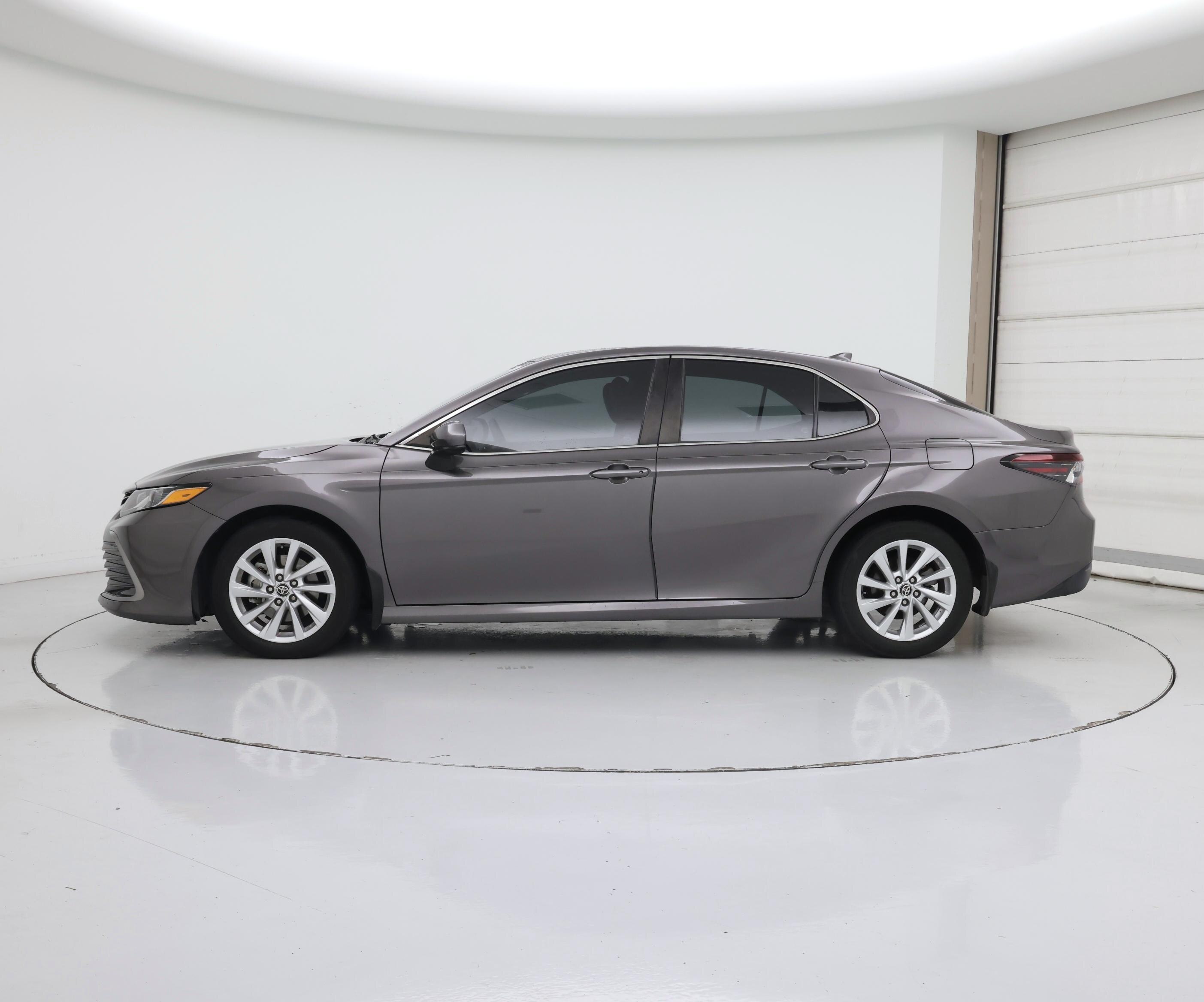 Thumbnail: 2023 Toyota Camry - 3