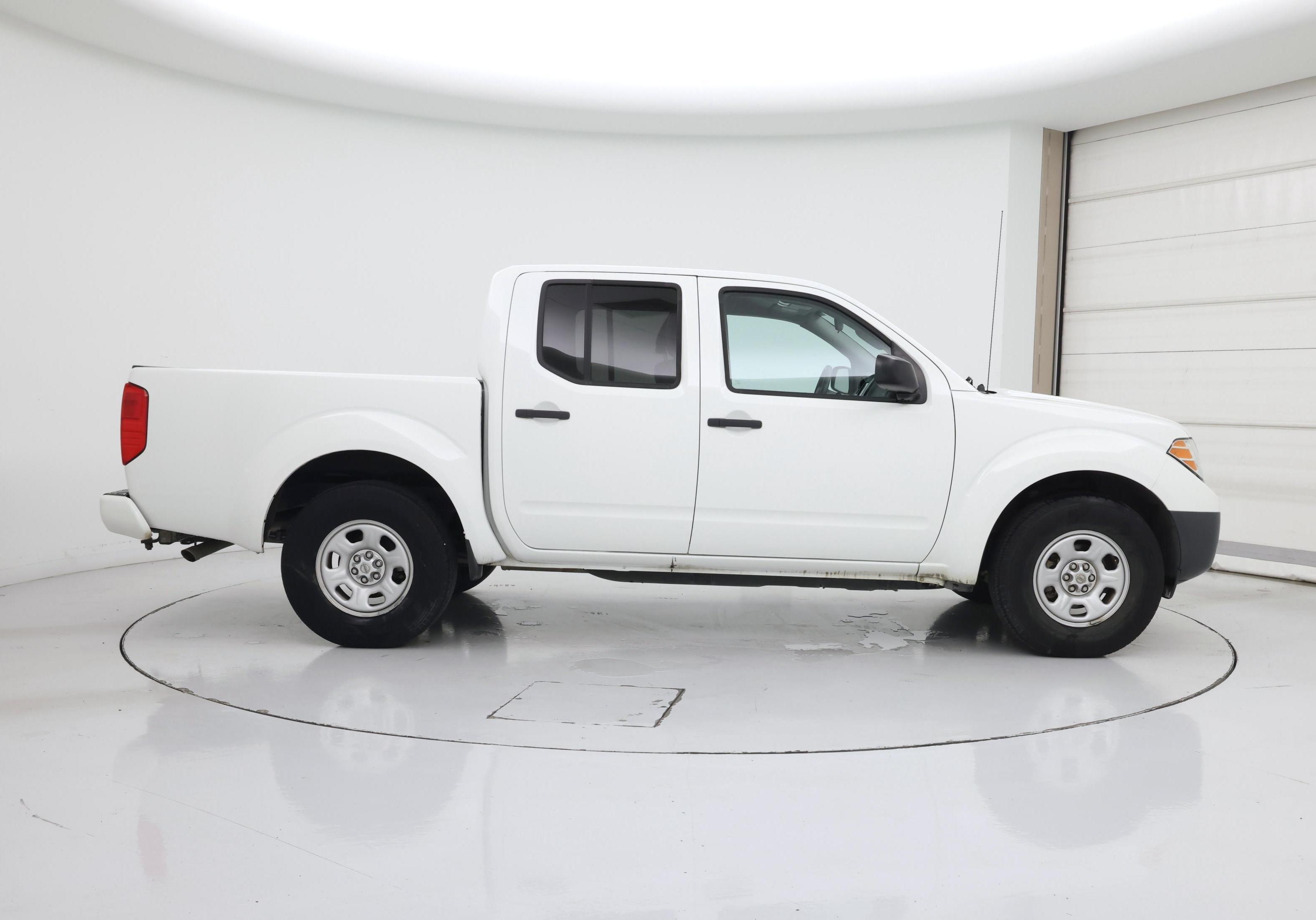 Thumbnail: 2020 Nissan Frontier - 7