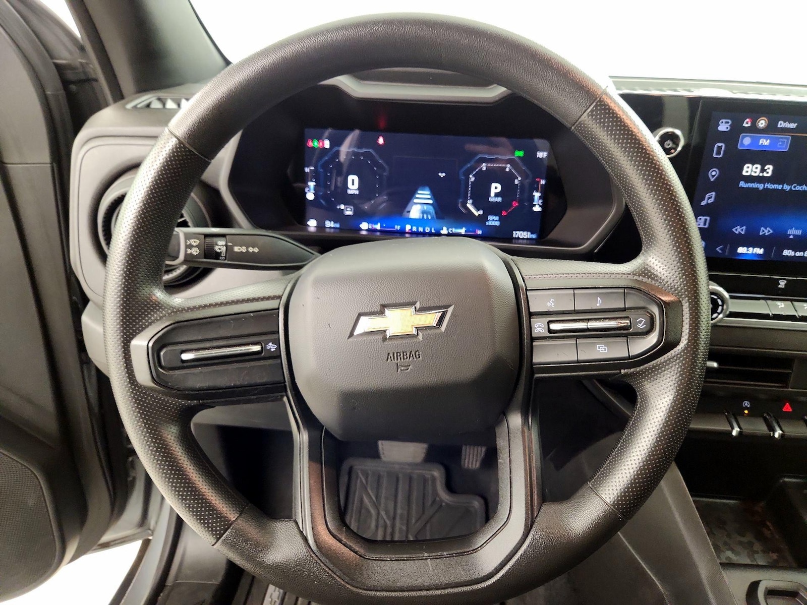 2024 Chevrolet Colorado Work Truck - Photo 11