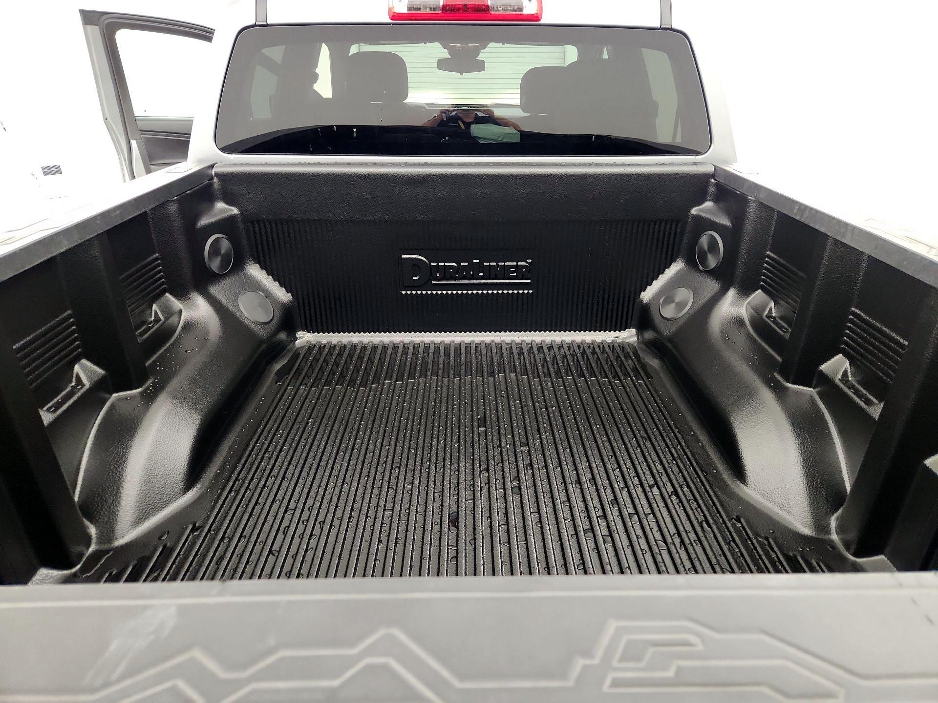 Thumbnail: 2024 Chevrolet Colorado - 19