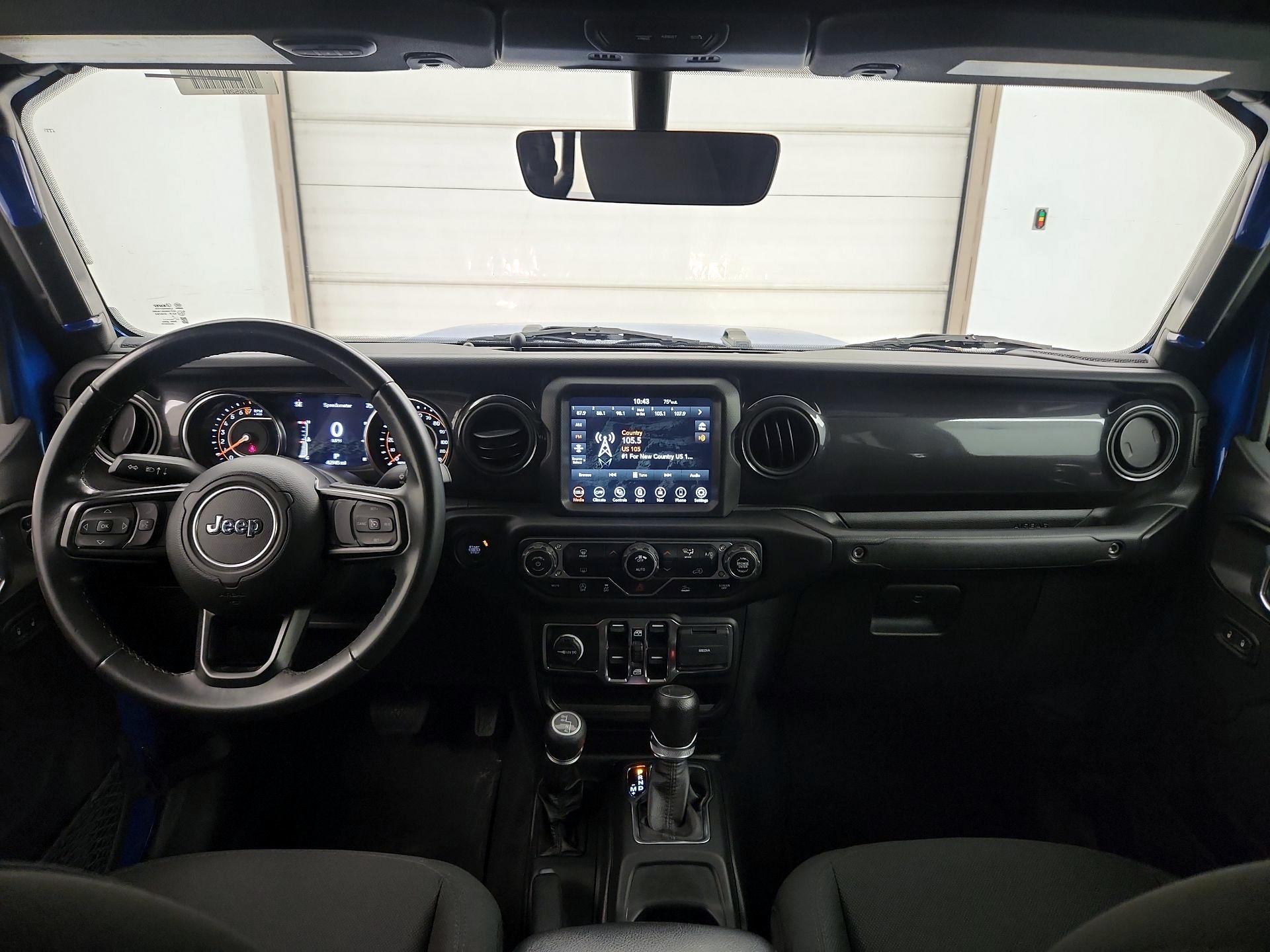 Thumbnail: 2022 Jeep Gladiator - 9