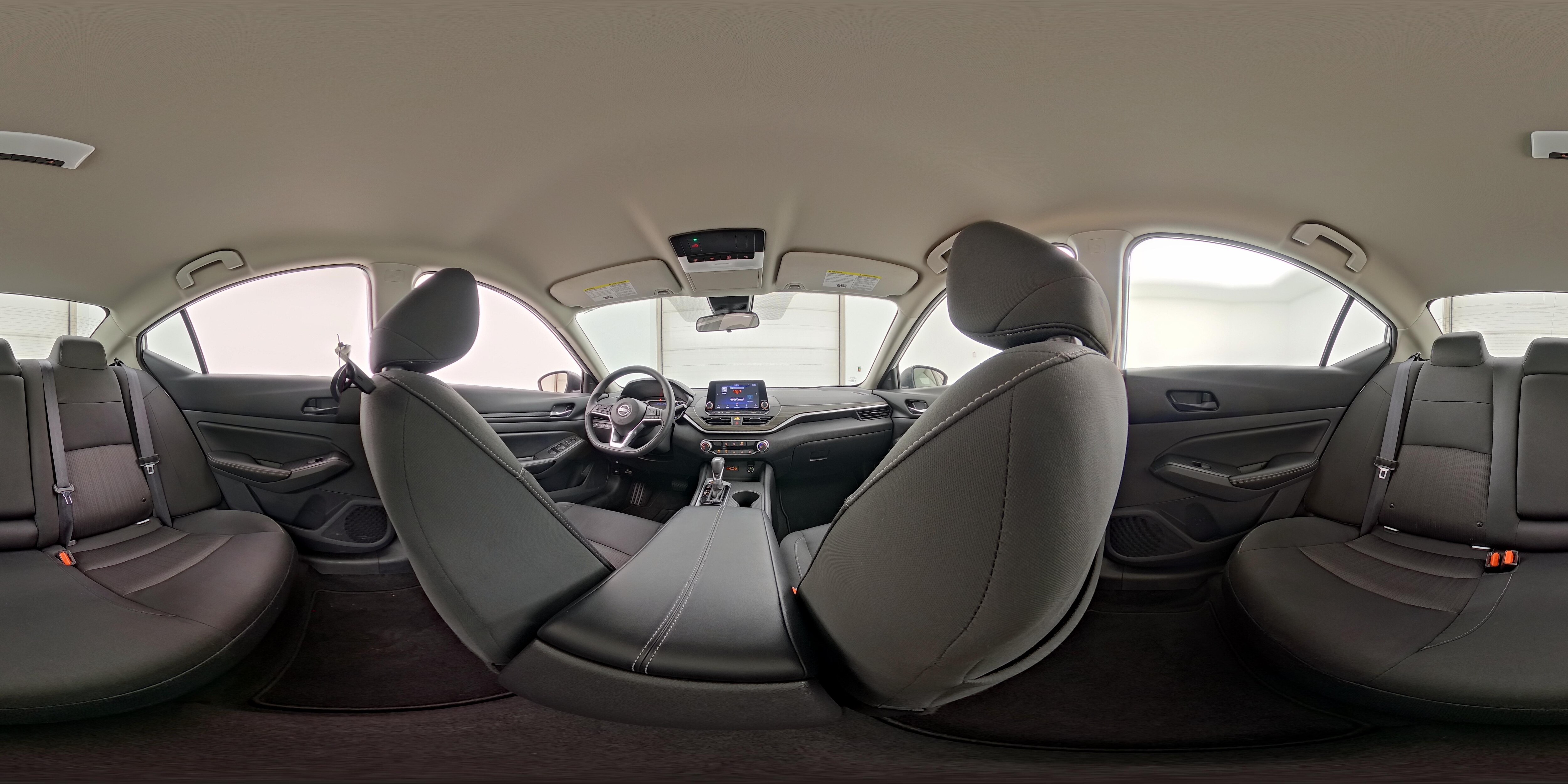 2025 Nissan Altima SV - Photo 25