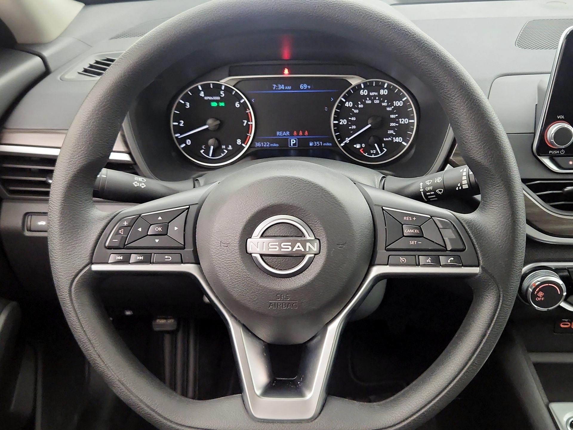 Thumbnail: 2025 Nissan Altima - 10