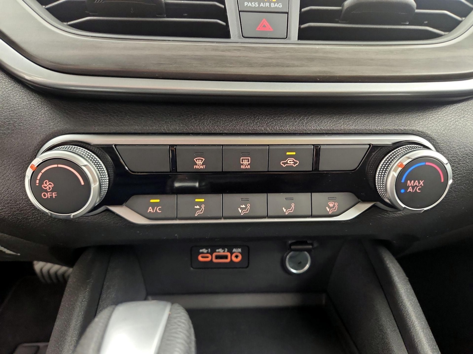 2025 Nissan Altima SV - Photo 17