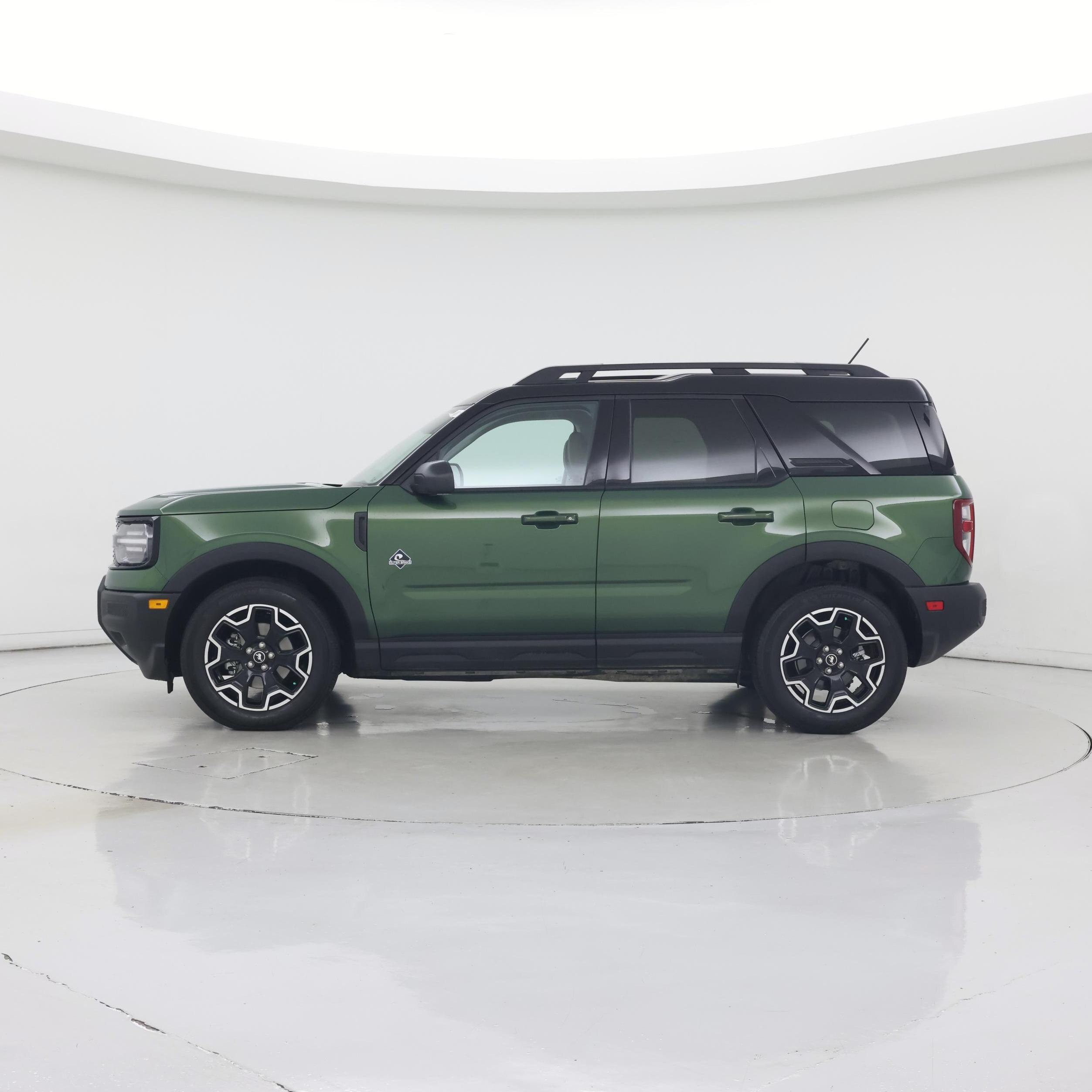 Thumbnail: 2025 Ford Bronco Sport - 3