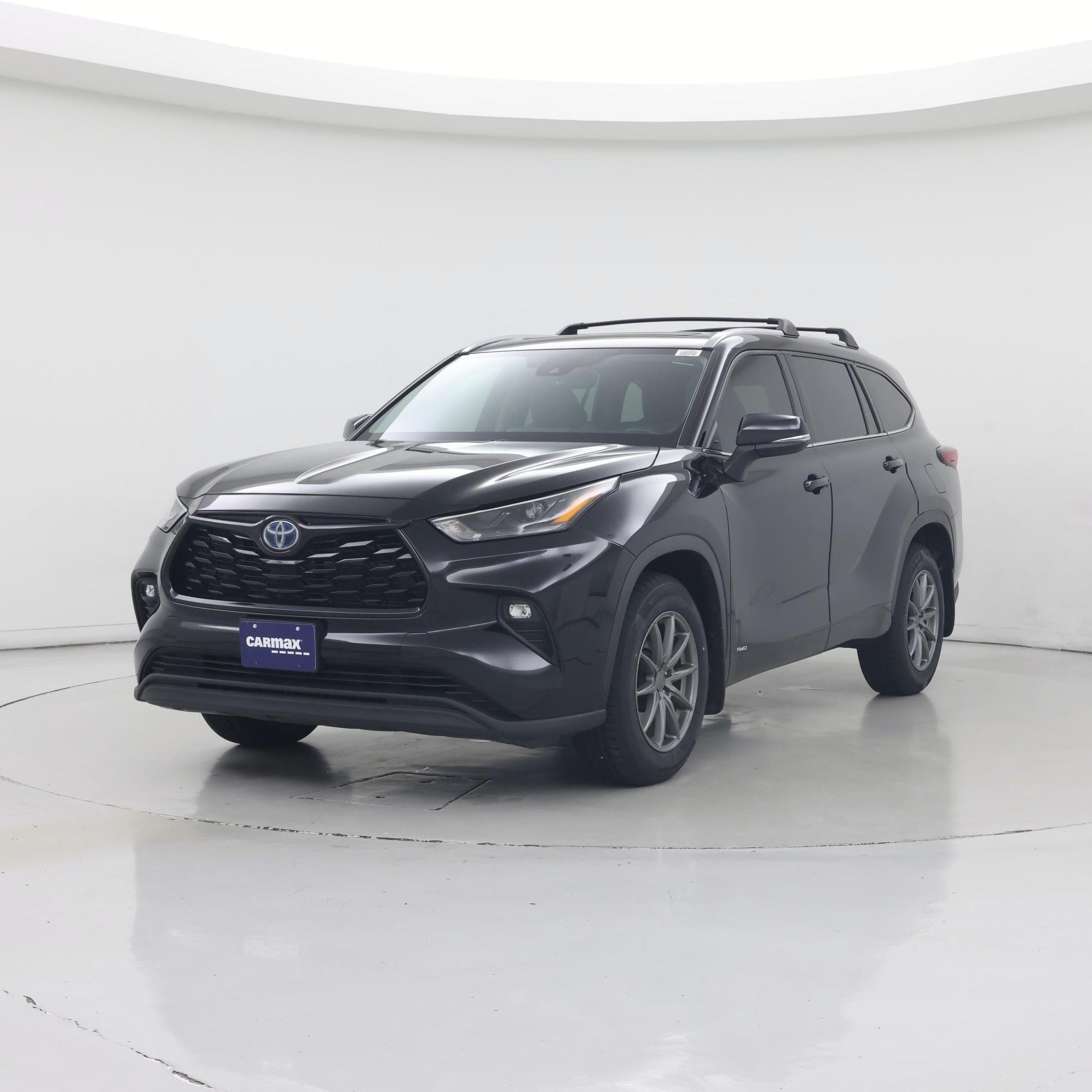 Thumbnail: 2022 Toyota Highlander - 4